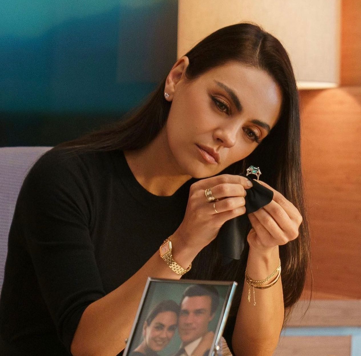 Types of Emerald Color Hues: Guide to Understanding the Variations