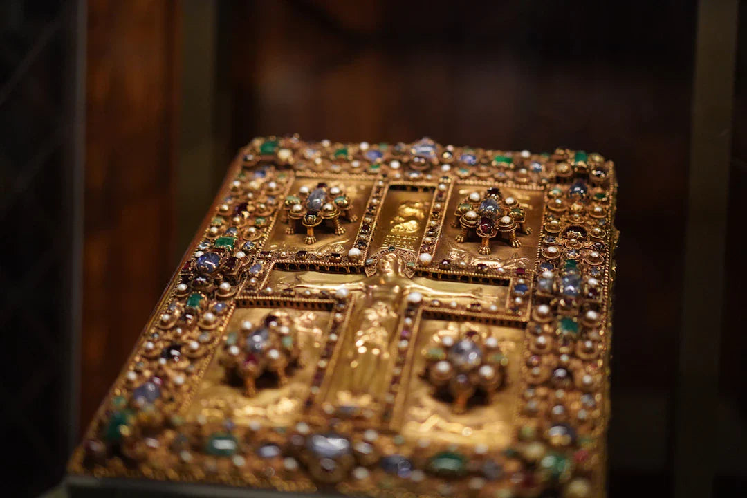 Emerald Jewelry for Men Breaking Gender Stereotypes