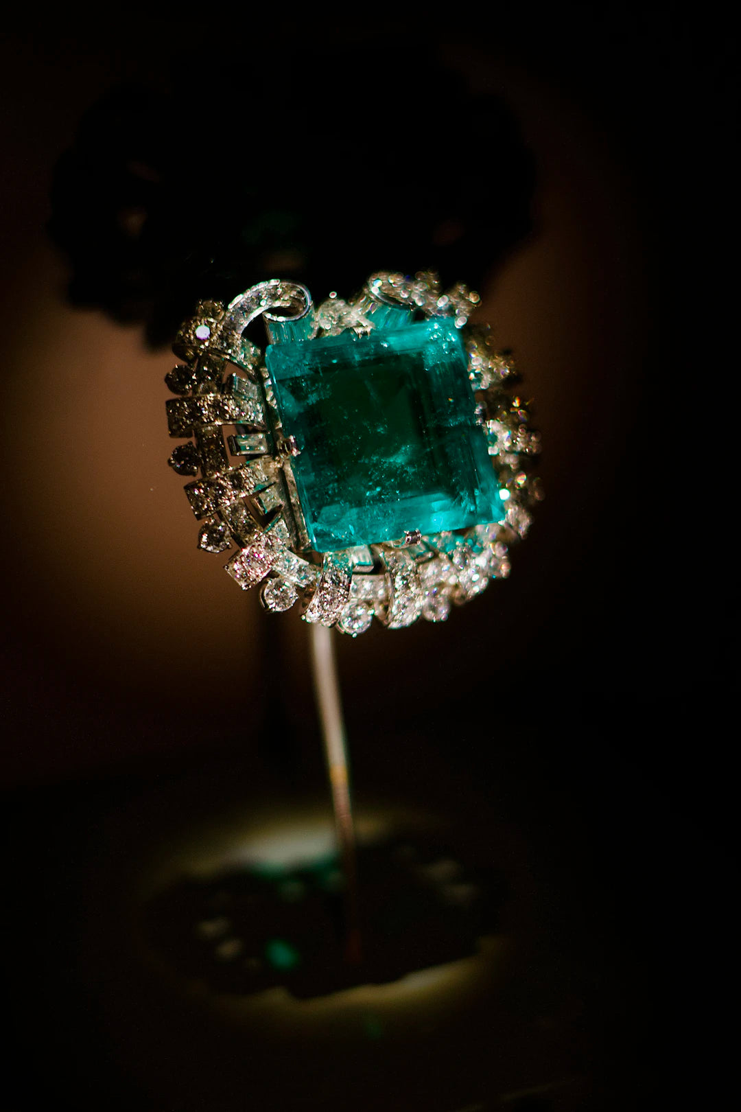 Emerald Jewelry for Men Breaking Traditional Norms