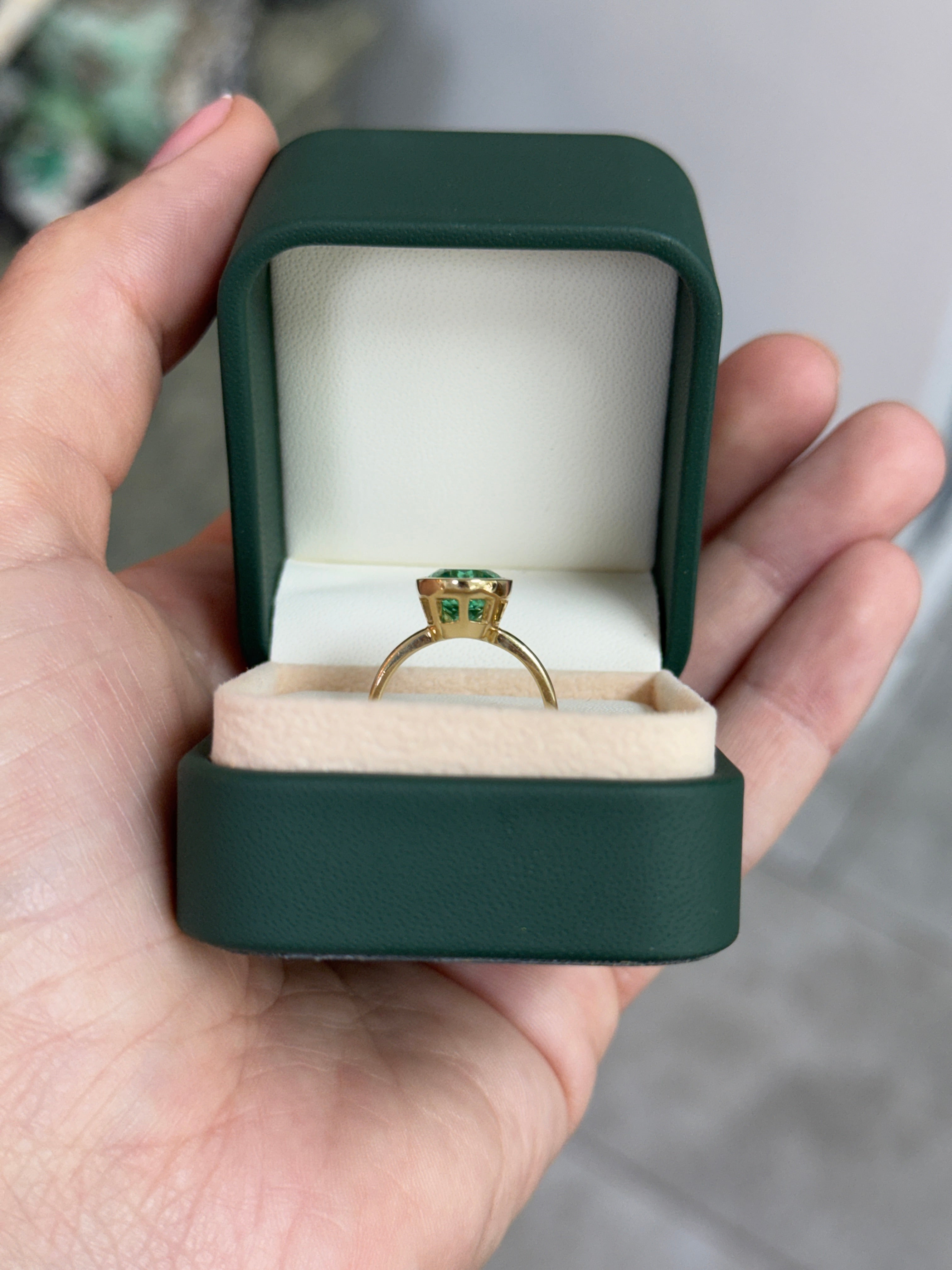 3.15cts 14K Bezel Set Oval Emerald Solitaire Engagement Ring