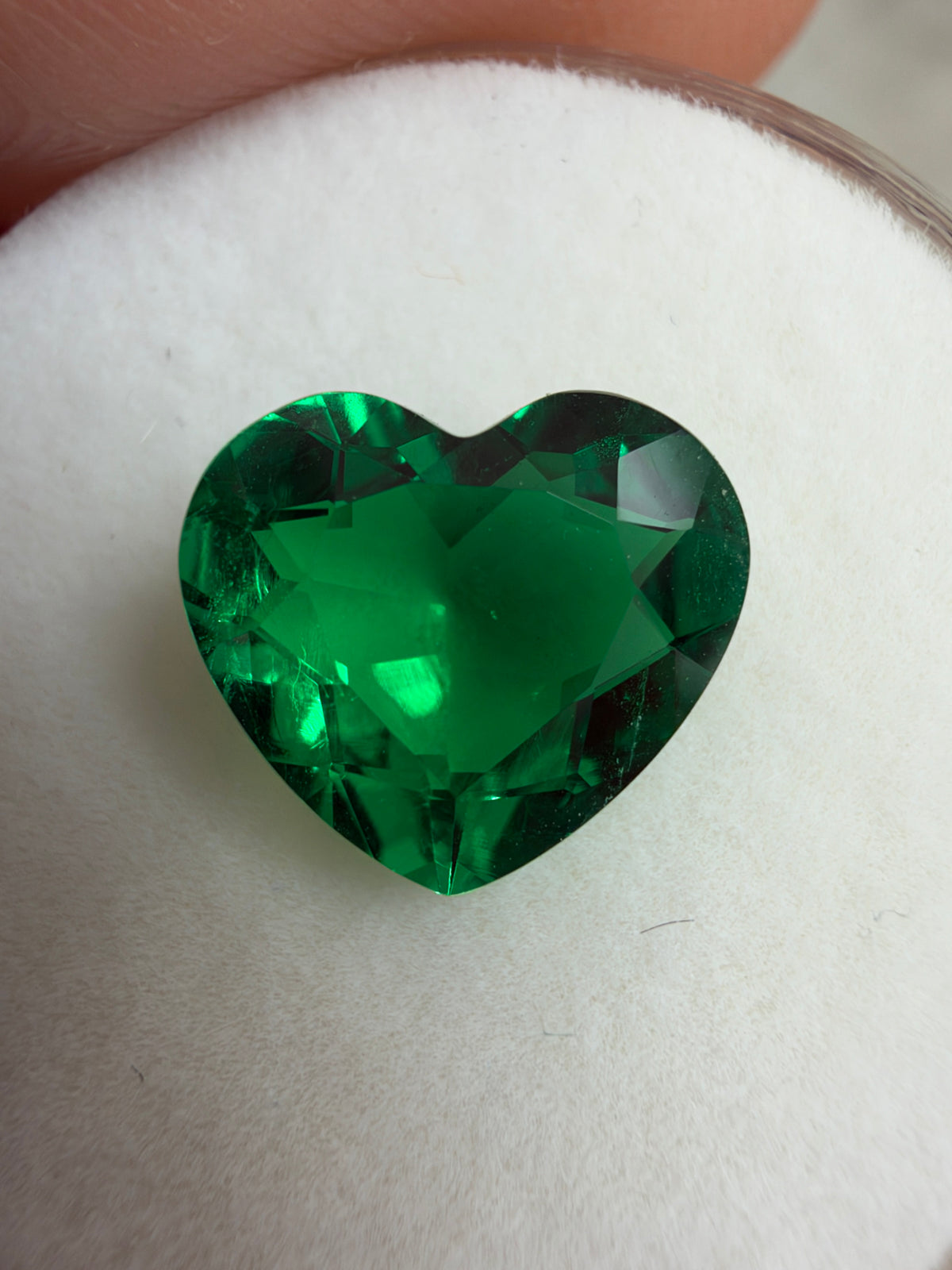 1.85 Carat 8.5x9.5 AAA+ Vivid Green Natural Loose Colombian Emerald-Heart Cut