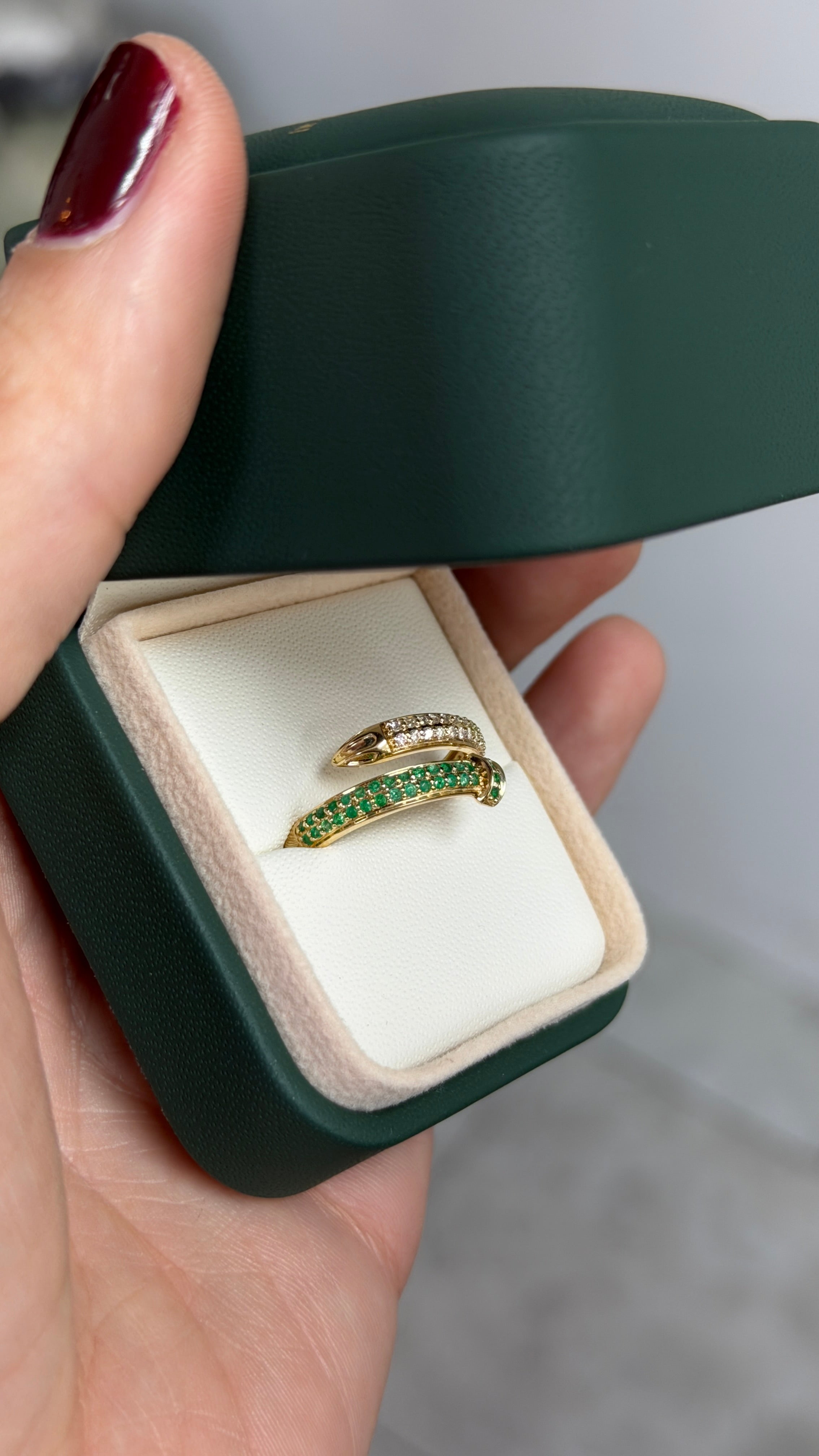 Nail Ring in Natural Emerald & Diamond 14K Size 7 - JR Colombian Emeralds