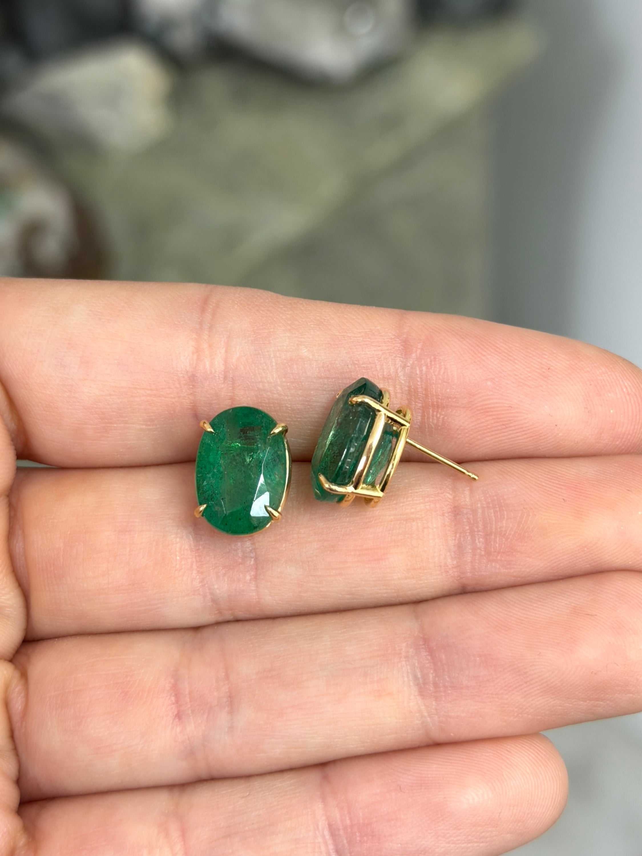 11.90tcw Classic Green Oval Emerald Solitaire Stud Earrings 18K - JR Colombian Emeralds