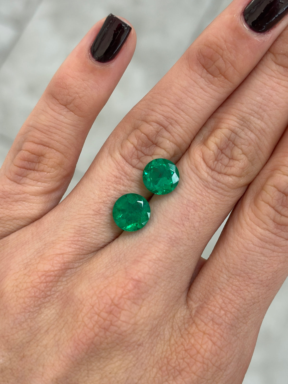 4.69tcw 9x9 AAA+ RARE Matching Vivid Green Natural Round Loose Colombian Emeralds