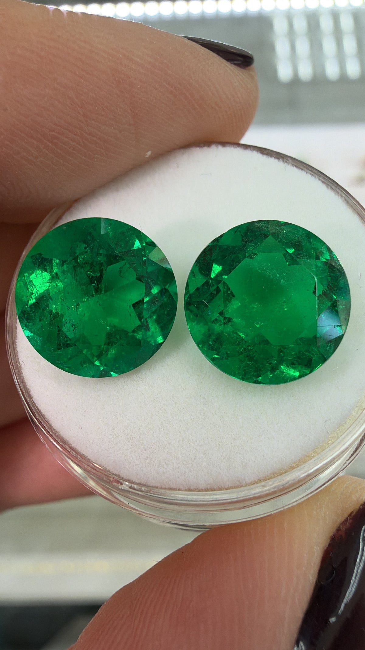 7.31tcw 9x9 AAA+ RARE Matching Vivid Green Natural Round Loose Colombian Emeralds