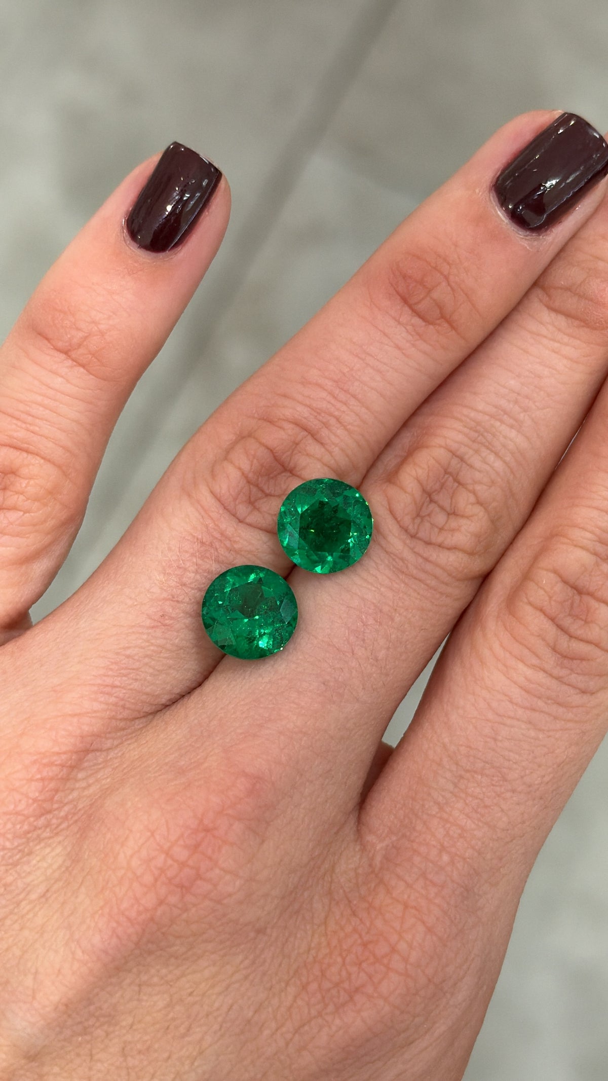 7.31tcw 9x9 AAA+ RARE Matching Vivid Green Natural Round Loose Colombian Emeralds