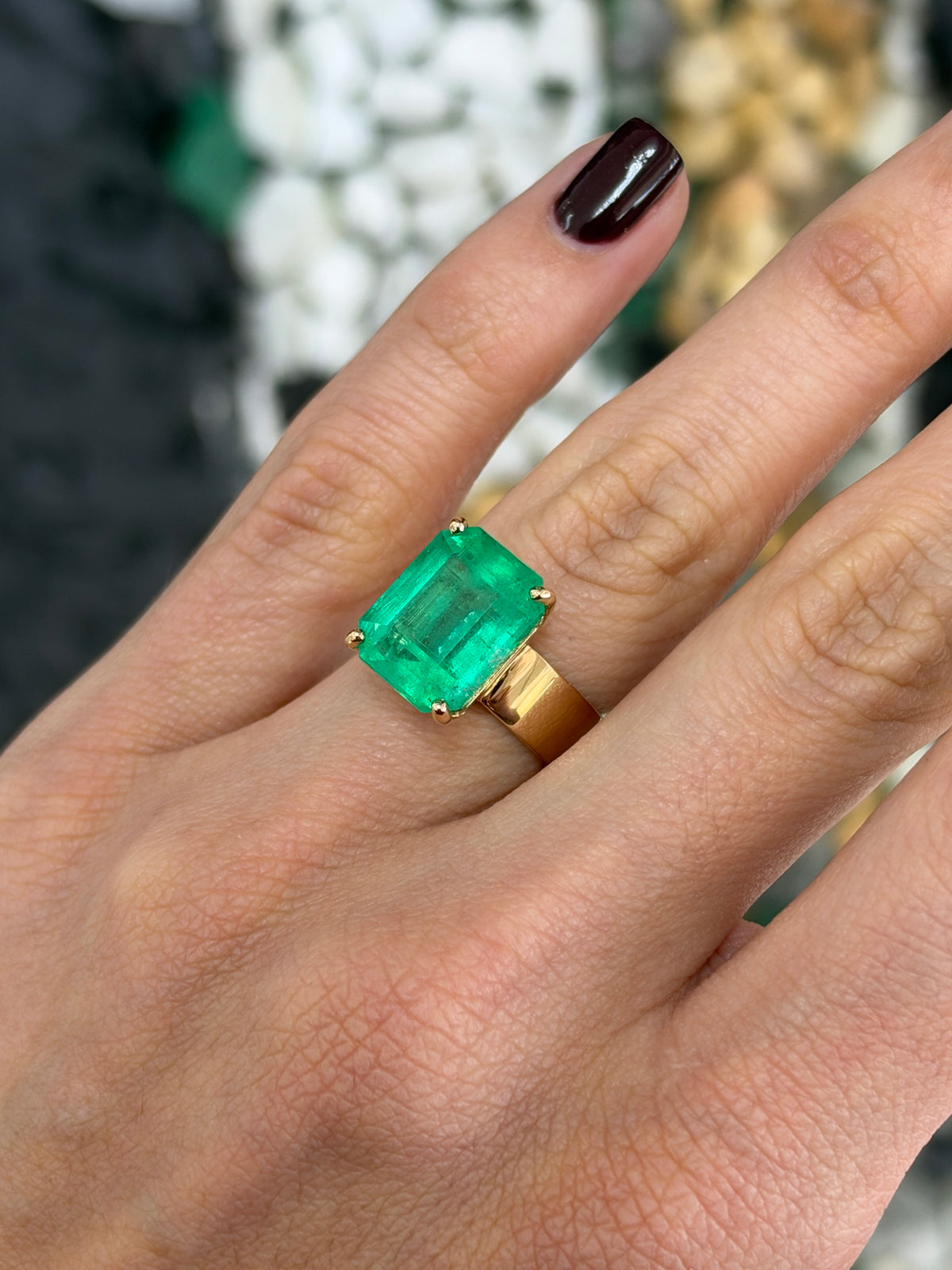 8.66ct 18K Glowing Muzo Emerald Cut Colombian Emerald 6mm Wide Band Solitaire Ring