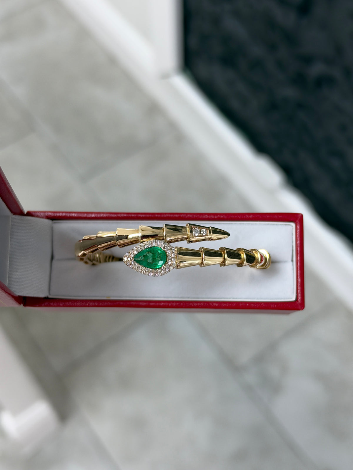 1.55tcw 14K Vivid Green Pear Emerald & Diamond Serpent Bangle Bracelet