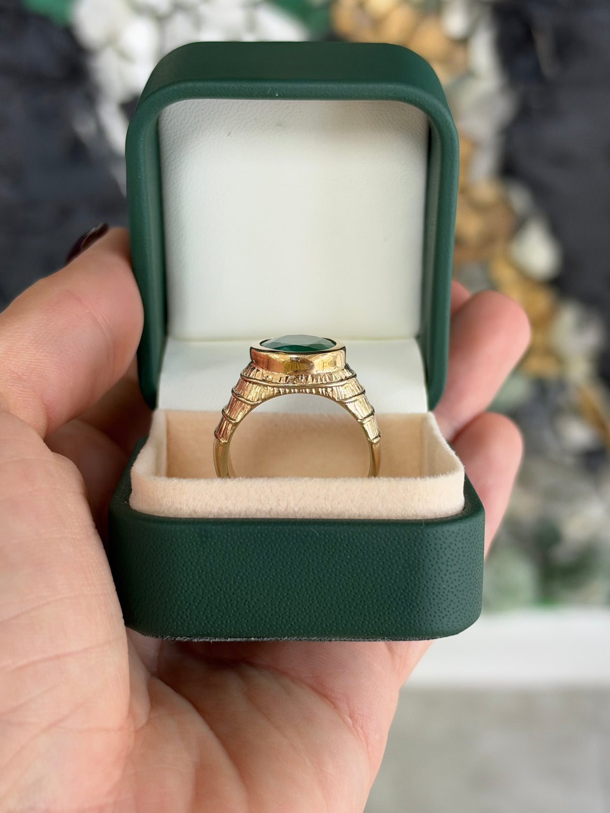 7.25ct 14K Natural Large Oval Cut Emerald Solitaire Bezel Set Gold Ring