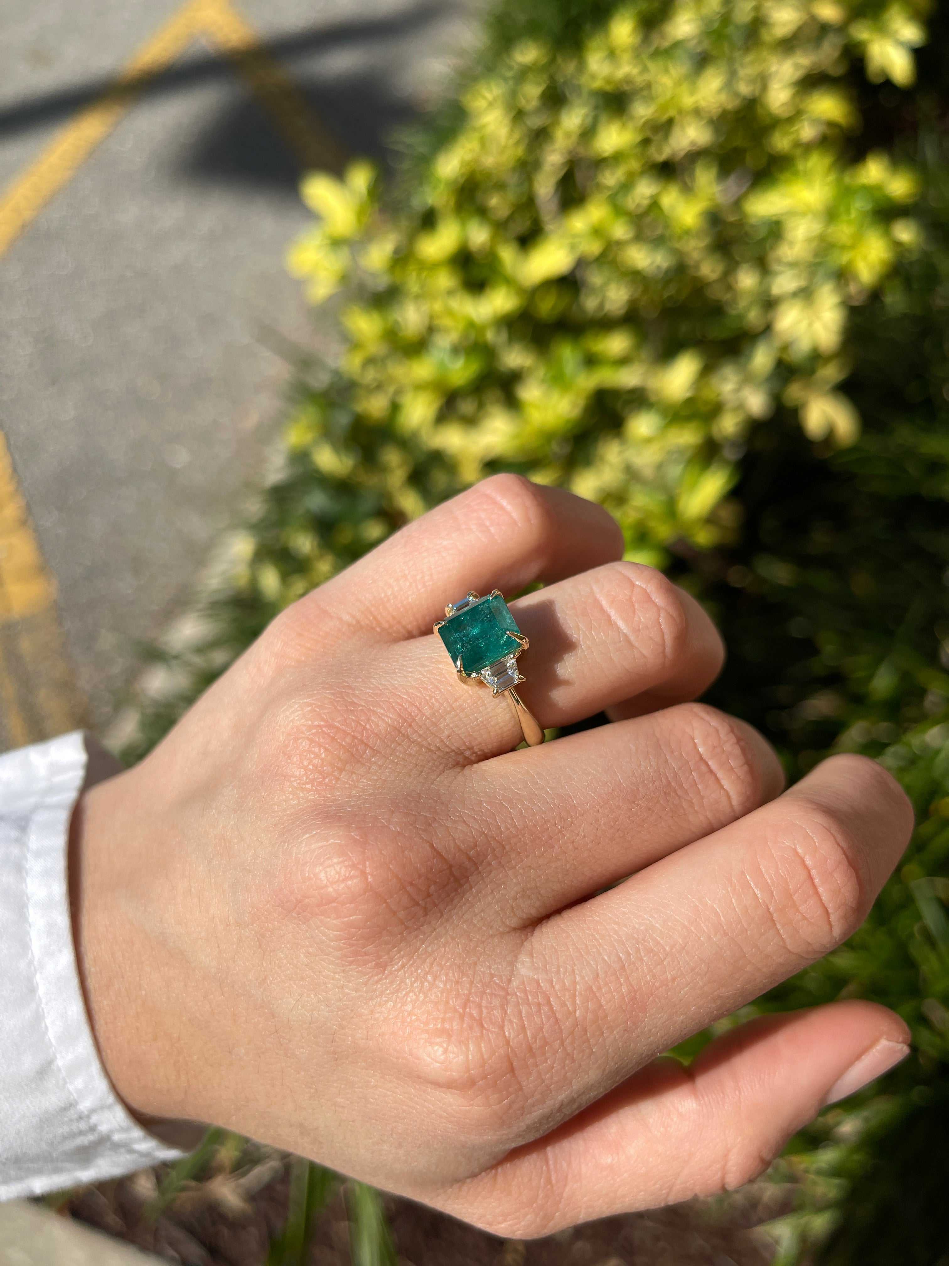 5.03tcw Natural Emerald & Trapezoid Lab Diamond Three Stone Ring 14K - JR Colombian Emeralds