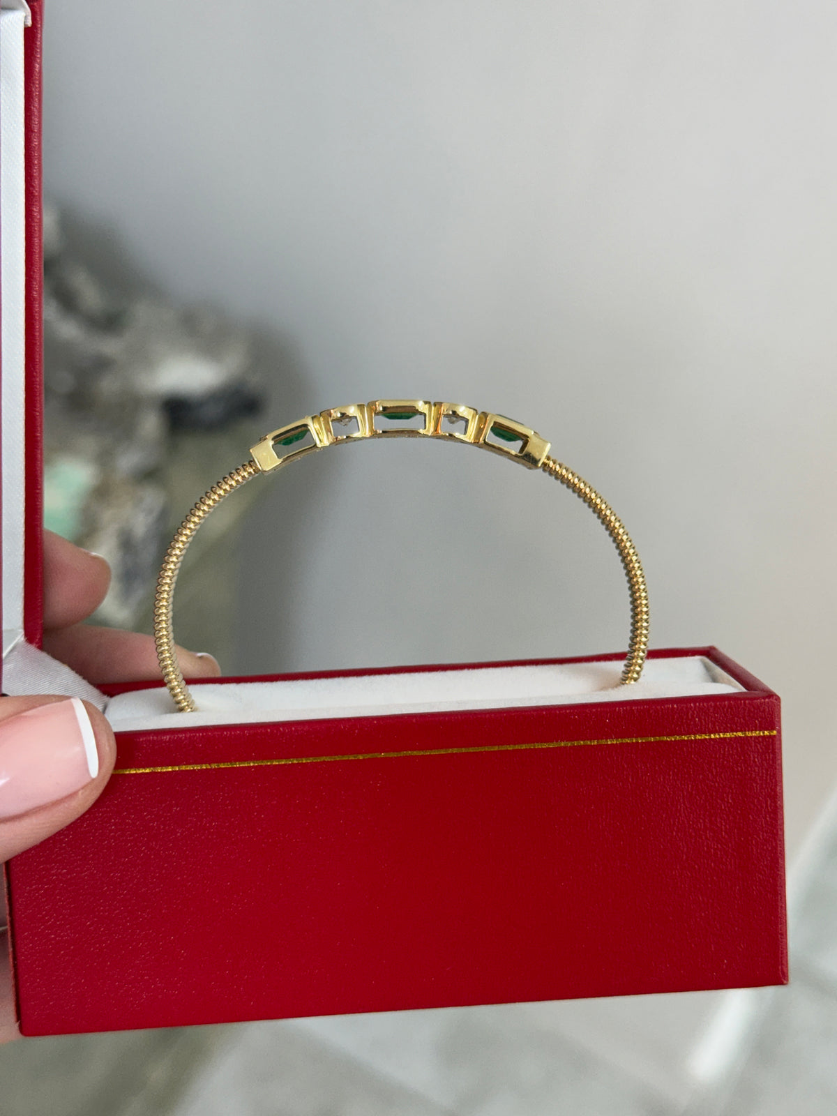 JR Colombian Emeralds 14K emerald cut emerald and round diamond alternating bangle bracelet 2.30 TCW