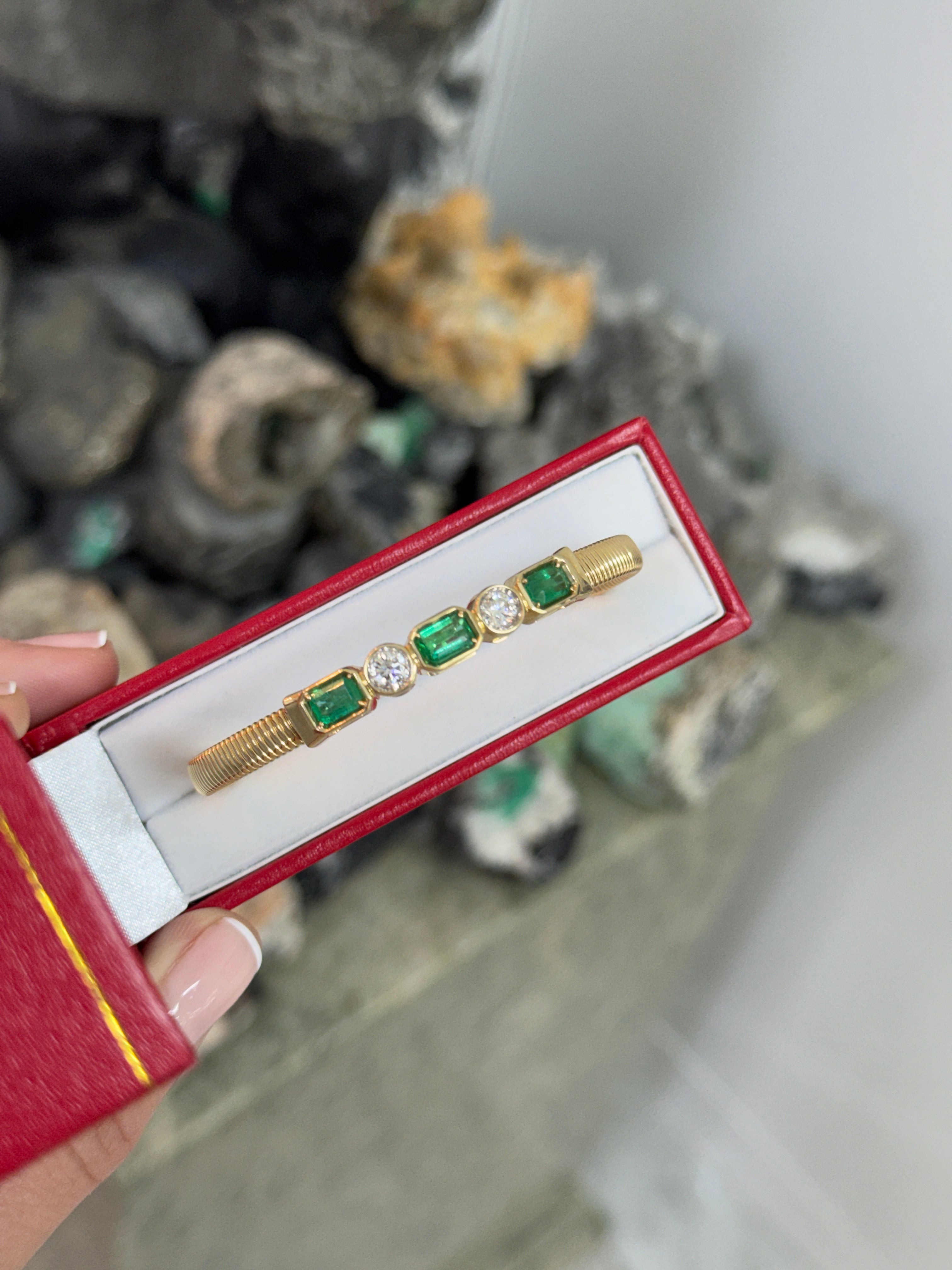 JR Colombian Emeralds 14K emerald cut emerald and round diamond alternating bangle bracelet, 2.30tcw