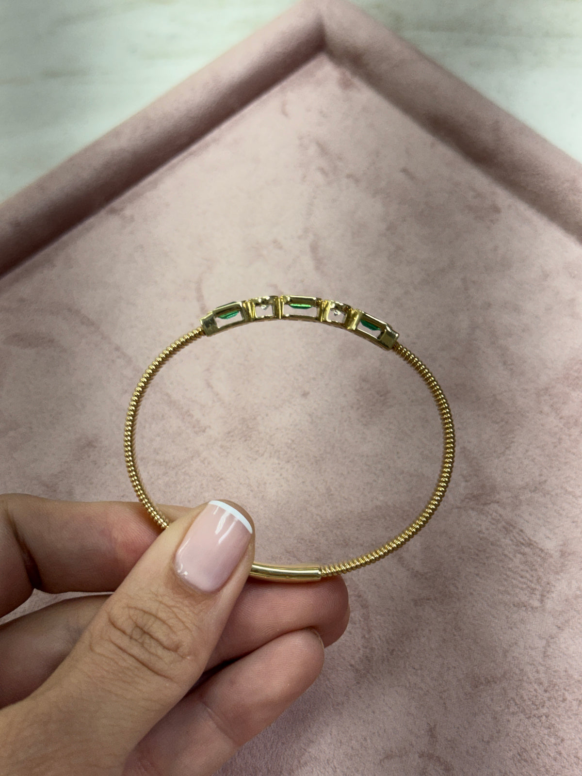 JR Colombian Emeralds 14K bangle bracelet with emerald-cut emeralds and round diamonds, 2.30 total carat weight