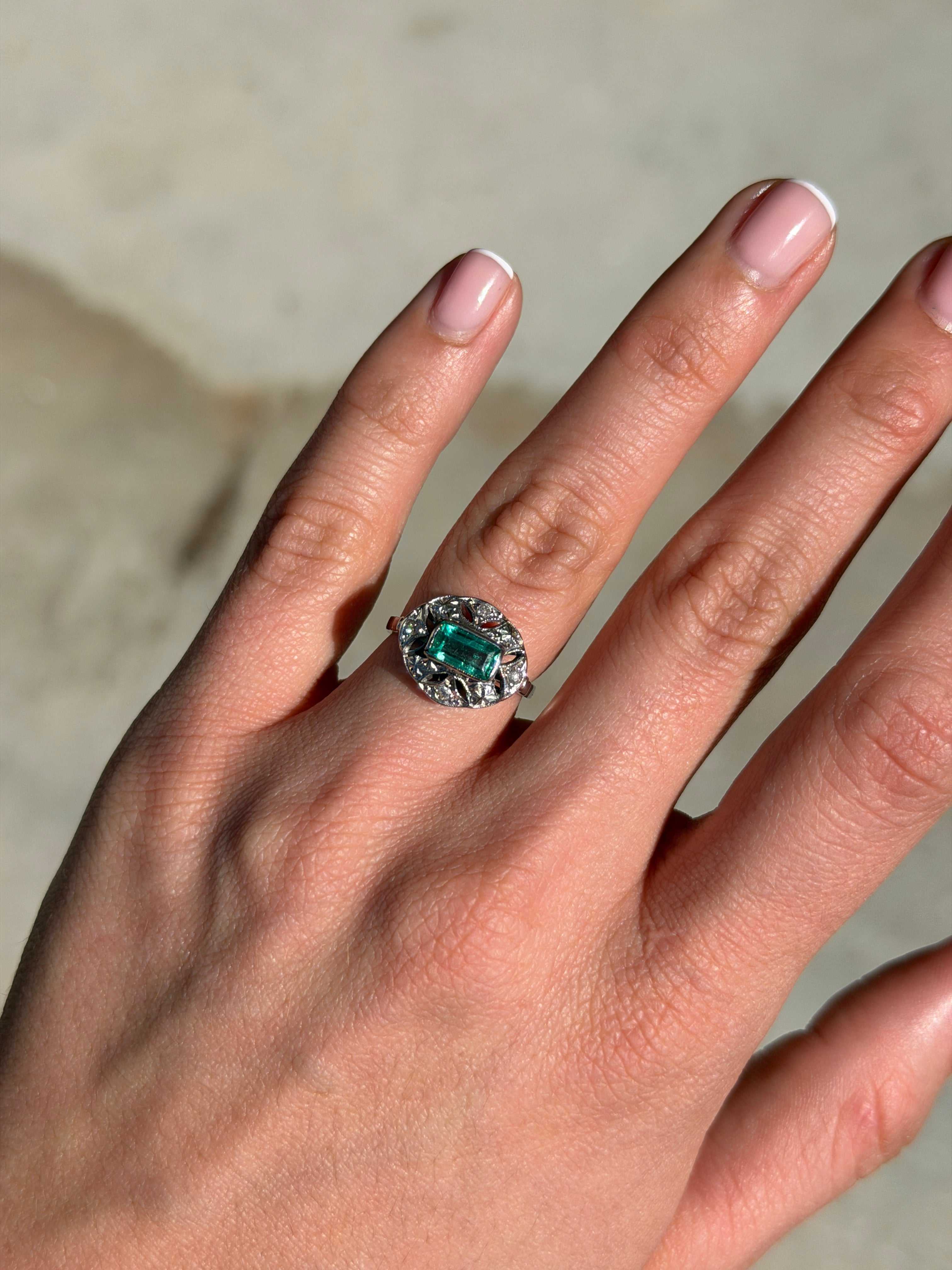 2.07tcw 14K Vintage Art Deco Colombian Emerald & Single Cut Diamond Floral Ring