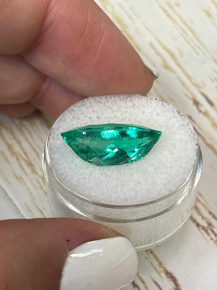 18.5x9 Natural Colombian Green Emerald Marquise, 6.84 Carats