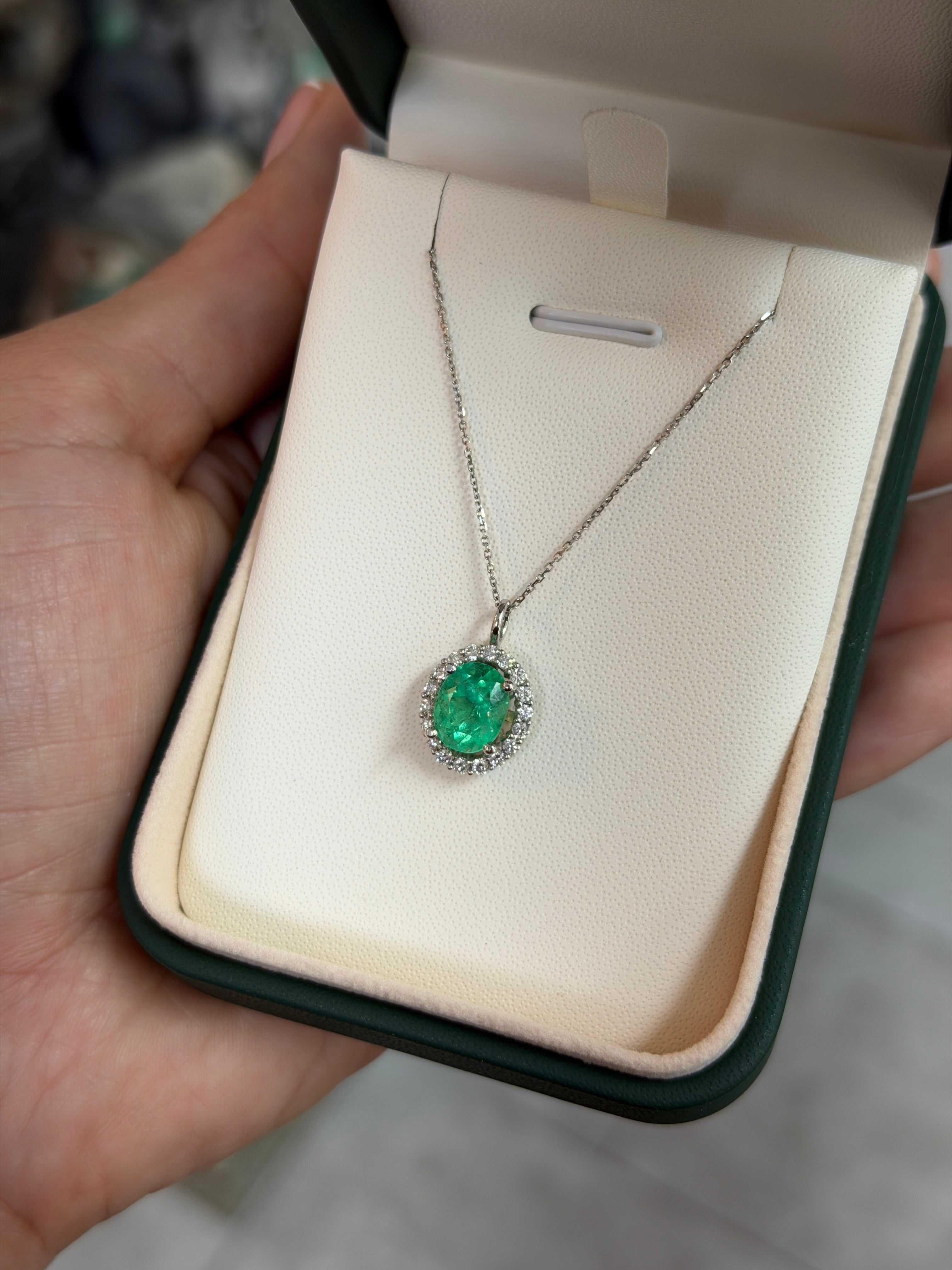 3.25tcw 14K Vivacious Spring Green Emerald-Oval Cut & Diamond Halo Gol