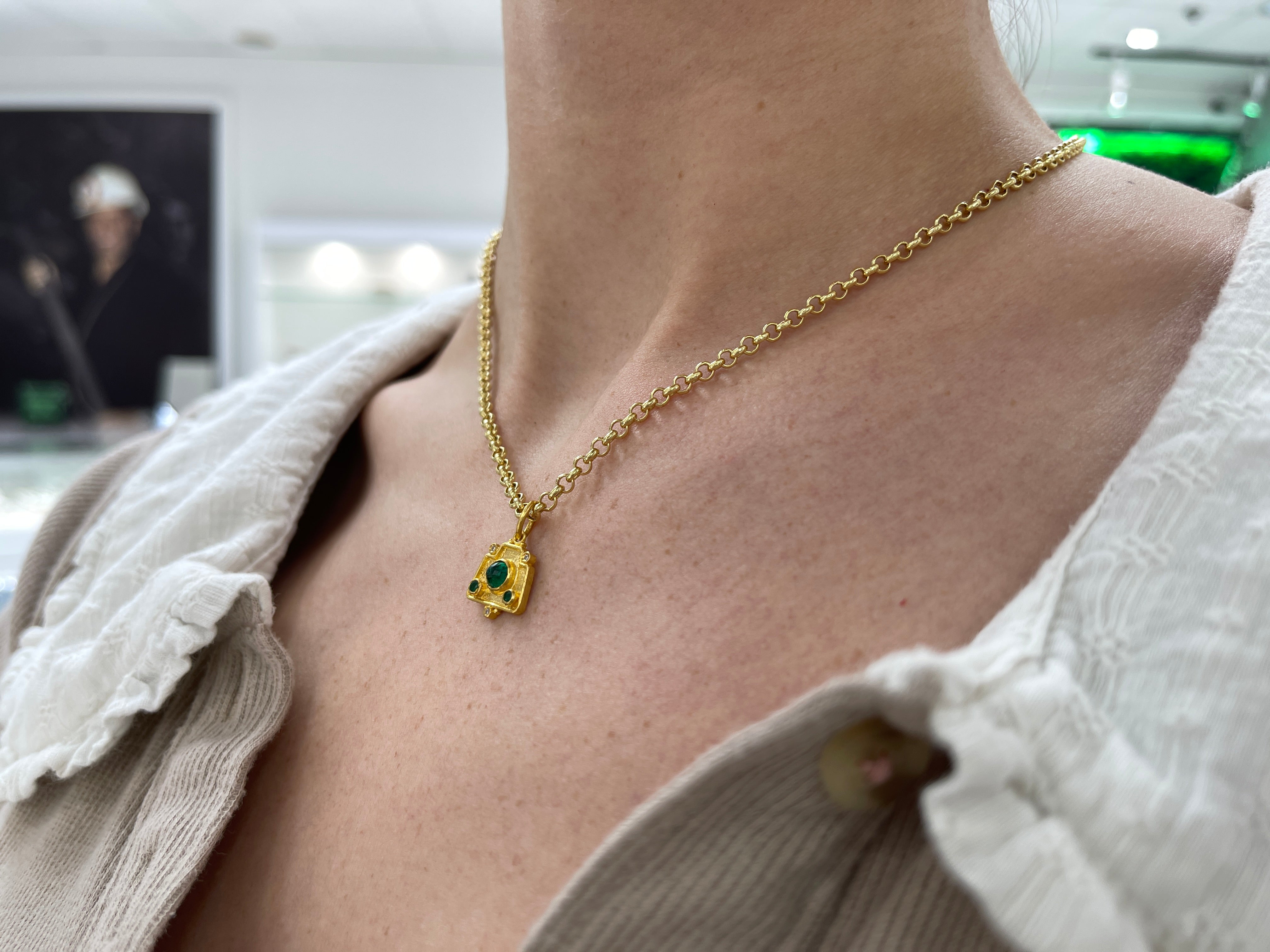24K Gold Emerald & Diamond Camera Charm Pendant - JR Colombian Emeralds