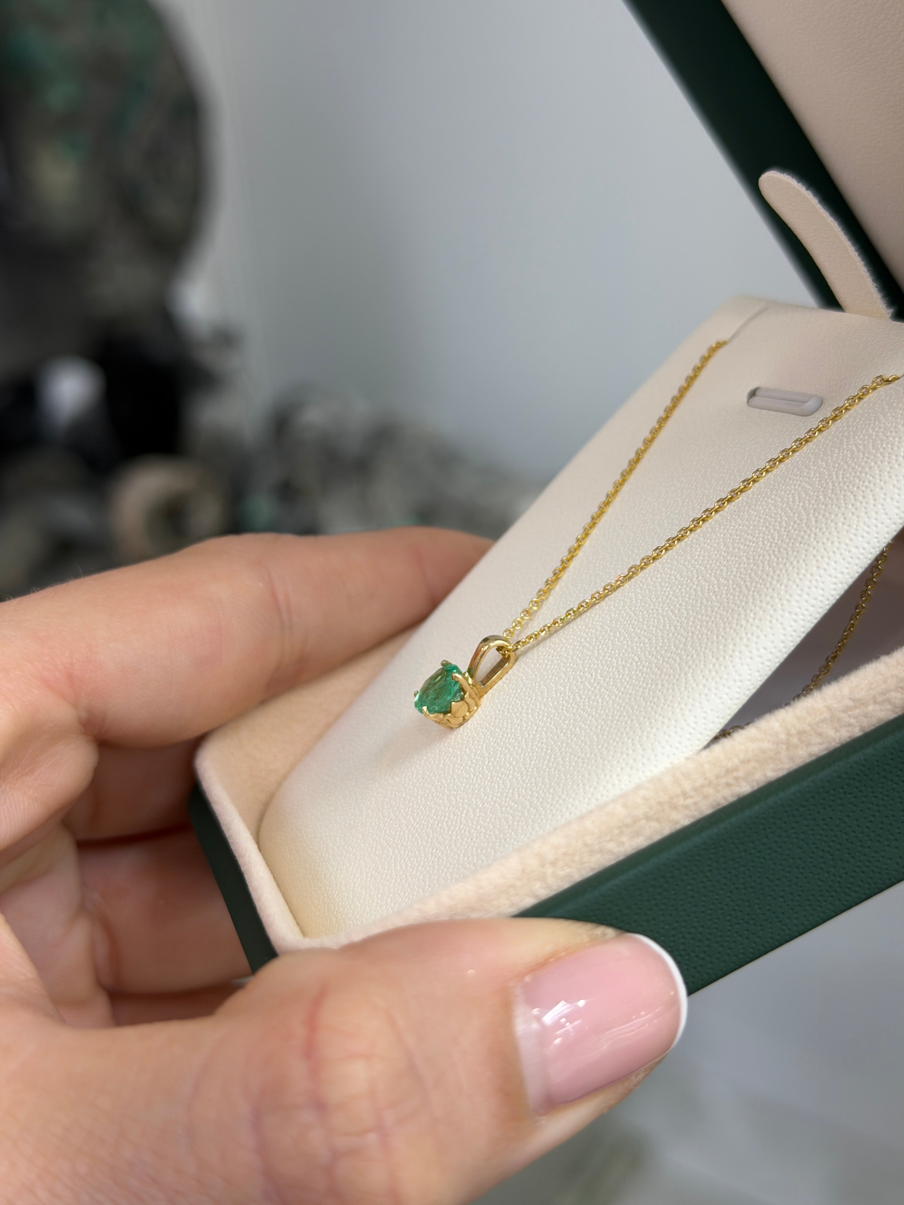 0.90 Carat Round Emerald Four Prong Necklace