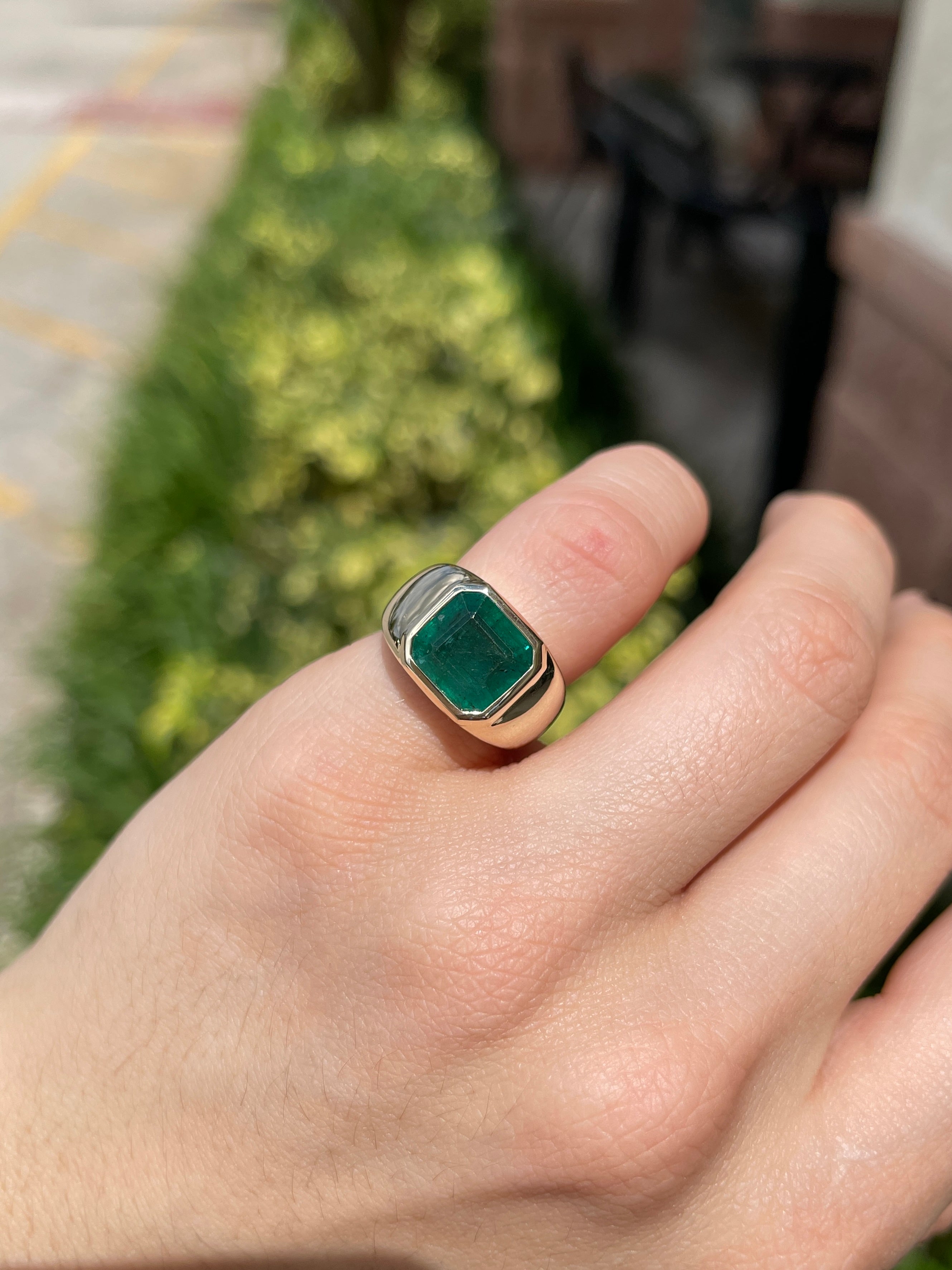 4.40 Carat Wide Earth Mined Emerald Asscher Cut Unisex Bezel Signet Pinky Ring 14K - JR Colombian Emeralds
