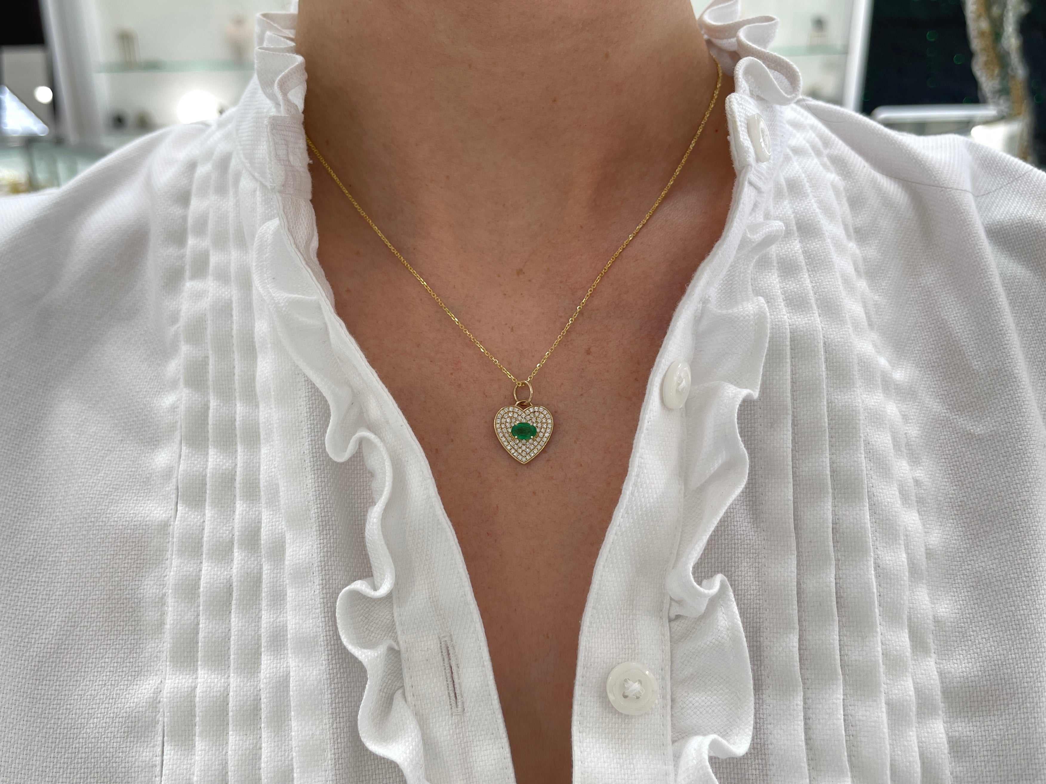 1.0tcw 14K Emerald & Diamond Pave Heart Cluster Pendant Charm