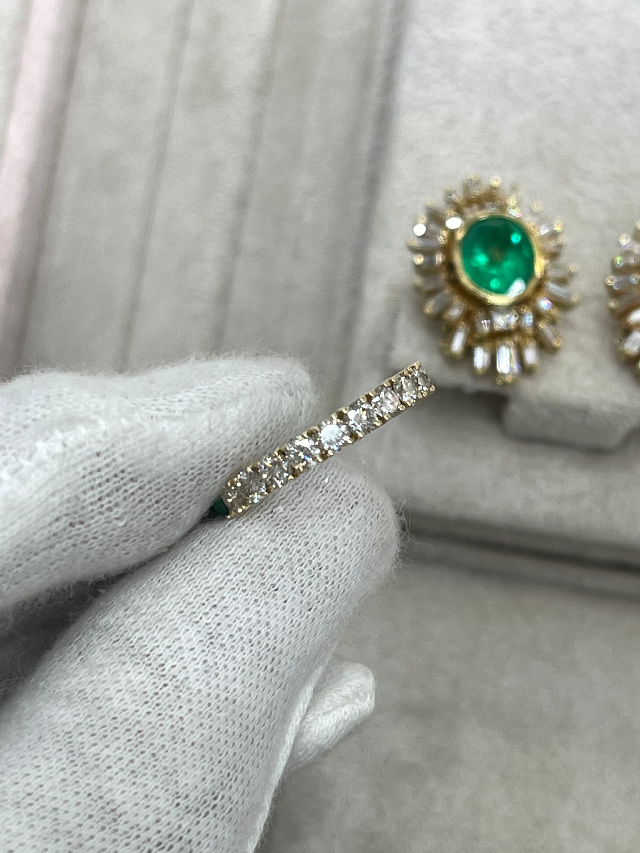 Half Round Emerald & Half Round Diamond Eternity Band 14K Gold- Size 7 - JR Colombian Emeralds