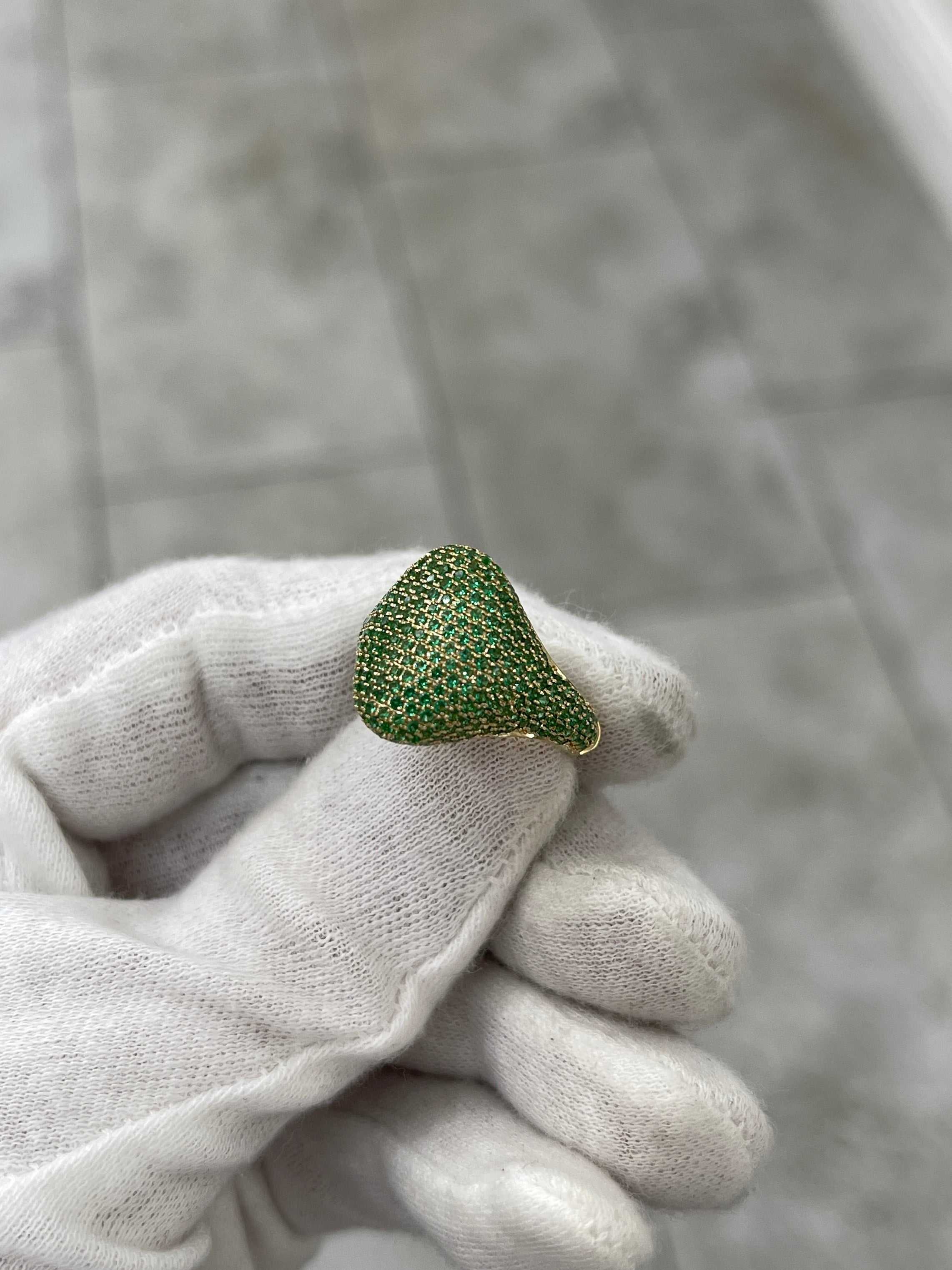 Esmeraldamas9 talla 6 2.01tcw Emerald Pave Signet Ring 14K Gold - JR Colombian Emeralds