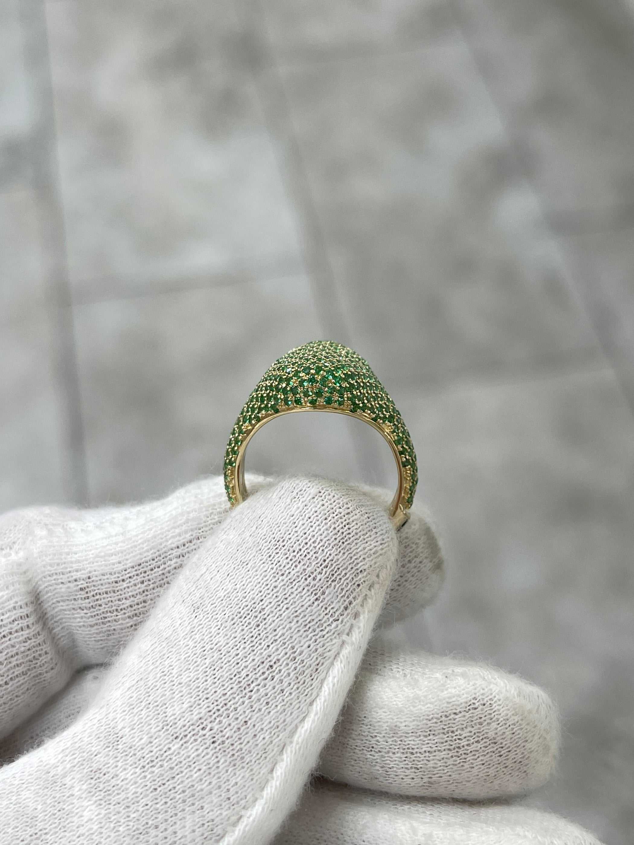 Esmeraldamas9 talla 6 2.01tcw Emerald Pave Signet Ring 14K Gold - JR Colombian Emeralds