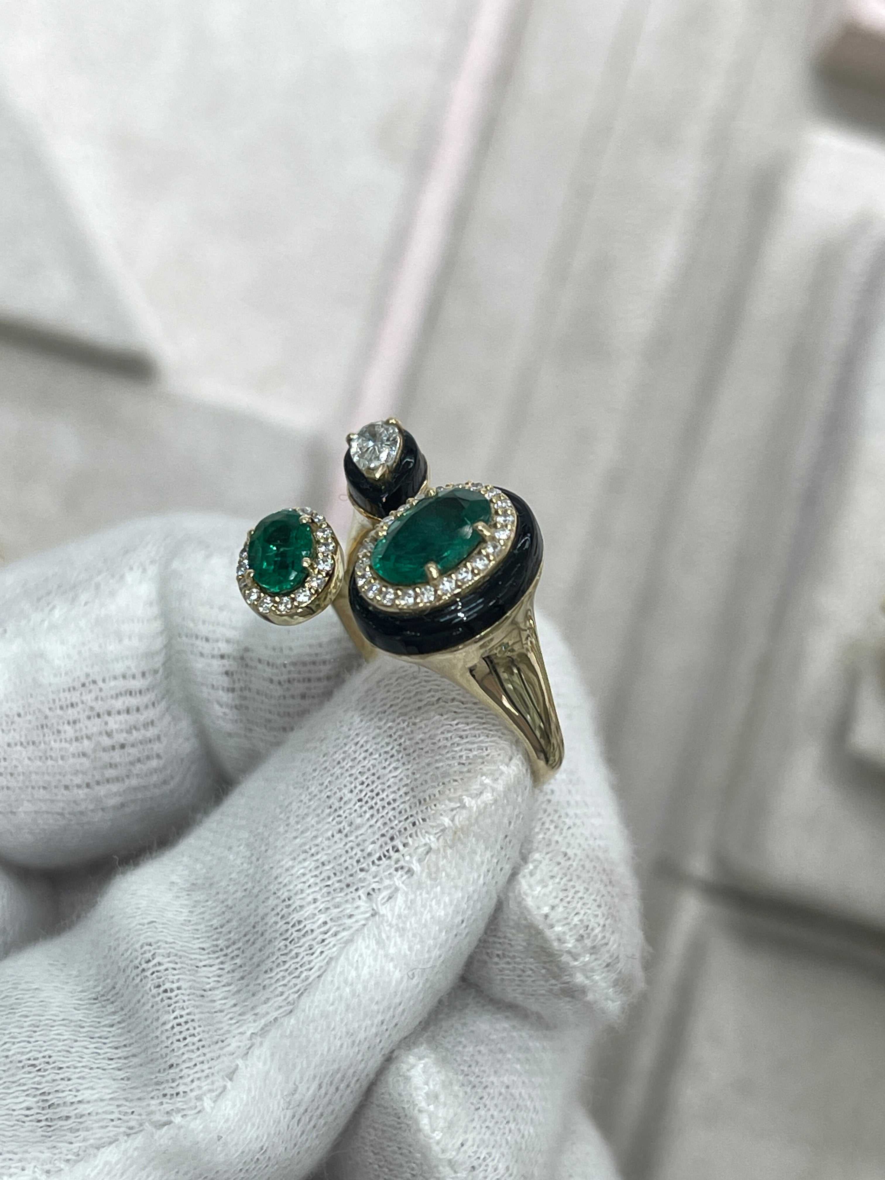 3.87tcw Oval Emerald, Diamond, and Black Onyx Cluster Statement Ring in 14K Gold - JR Colombian Emeralds