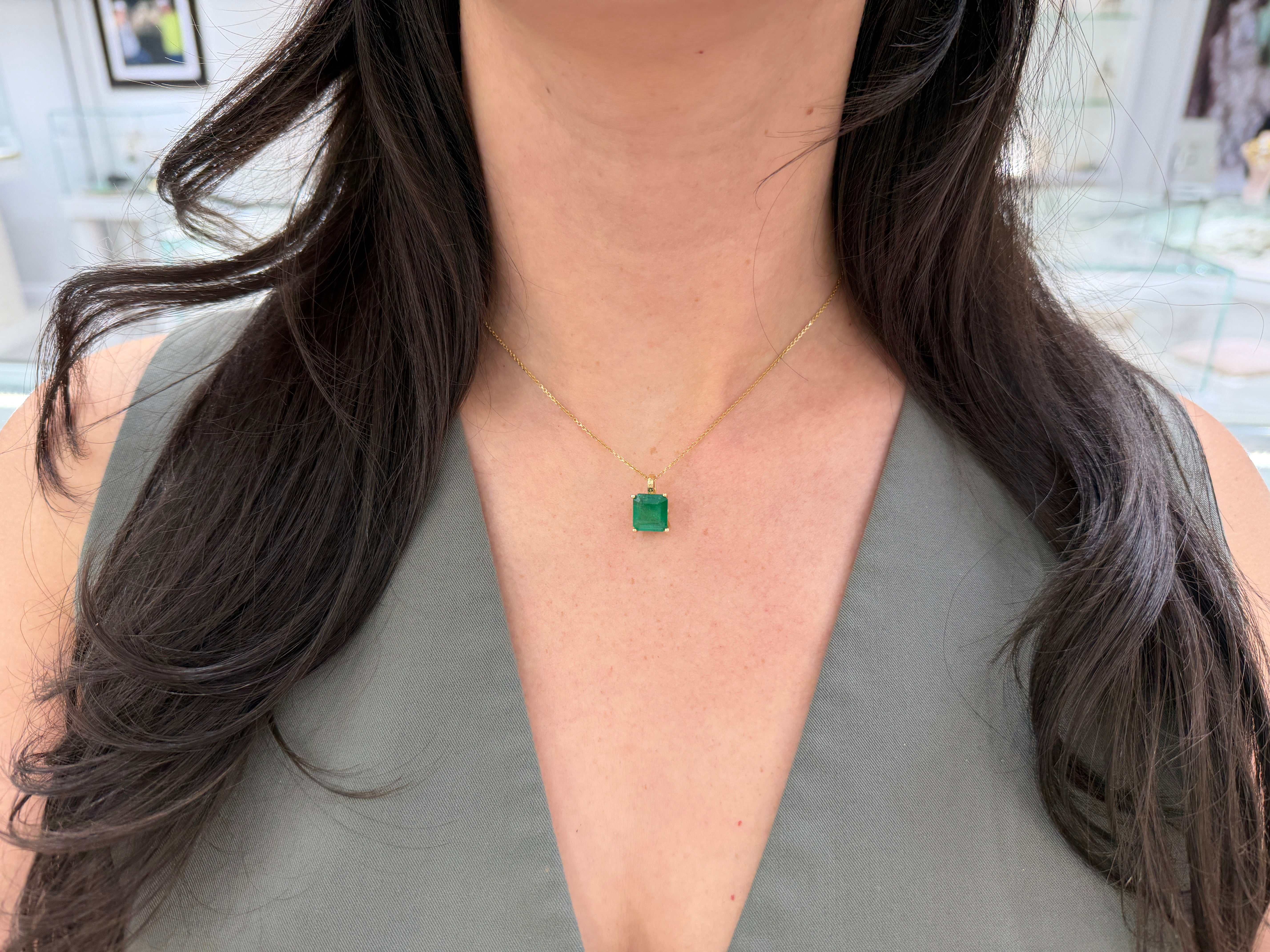 4.0ct 14K Natural Asscher Cut Emerald Solitaire Necklace 14K