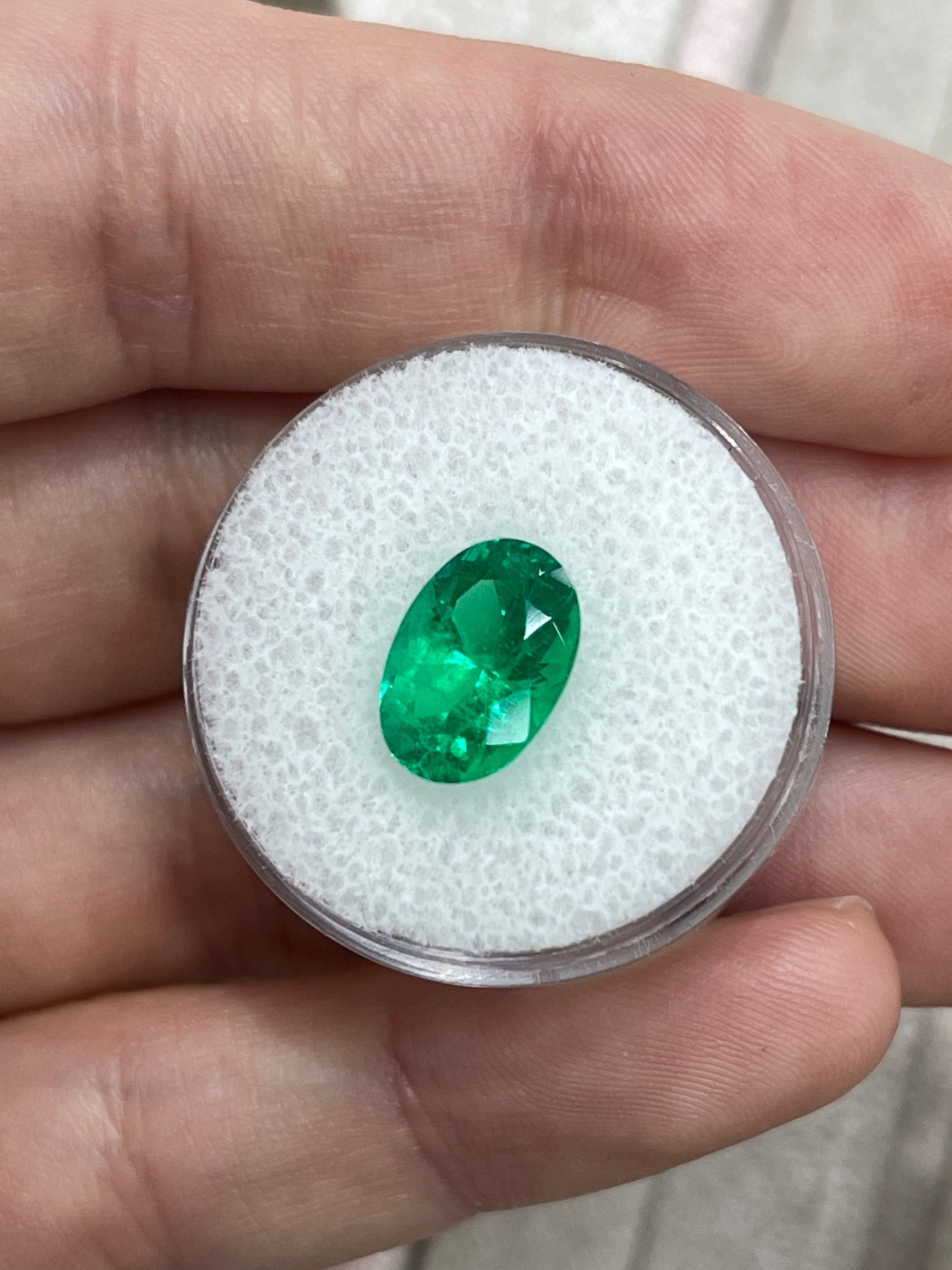 3.24 Carat AAA+ 11.4x8 Vivid Yellowish Green Oval Colombian Emerald