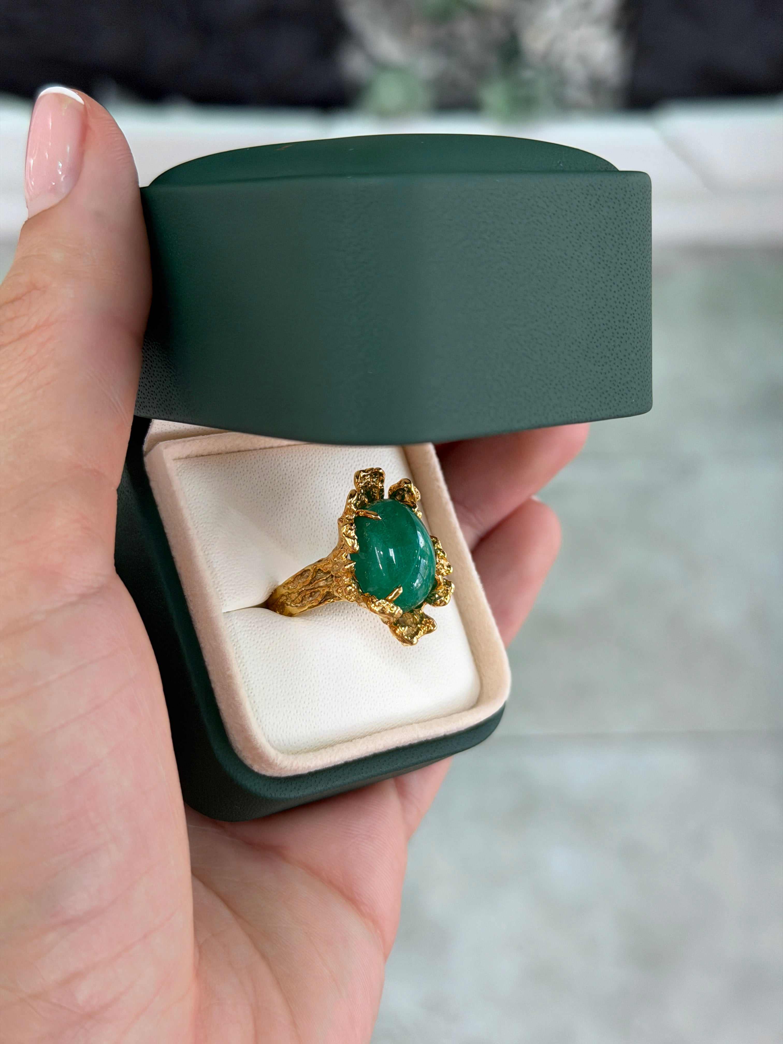 12.87ct 18K Natural Cabochon Cut Oval Emerald Solitaire Nugget Gold Ring