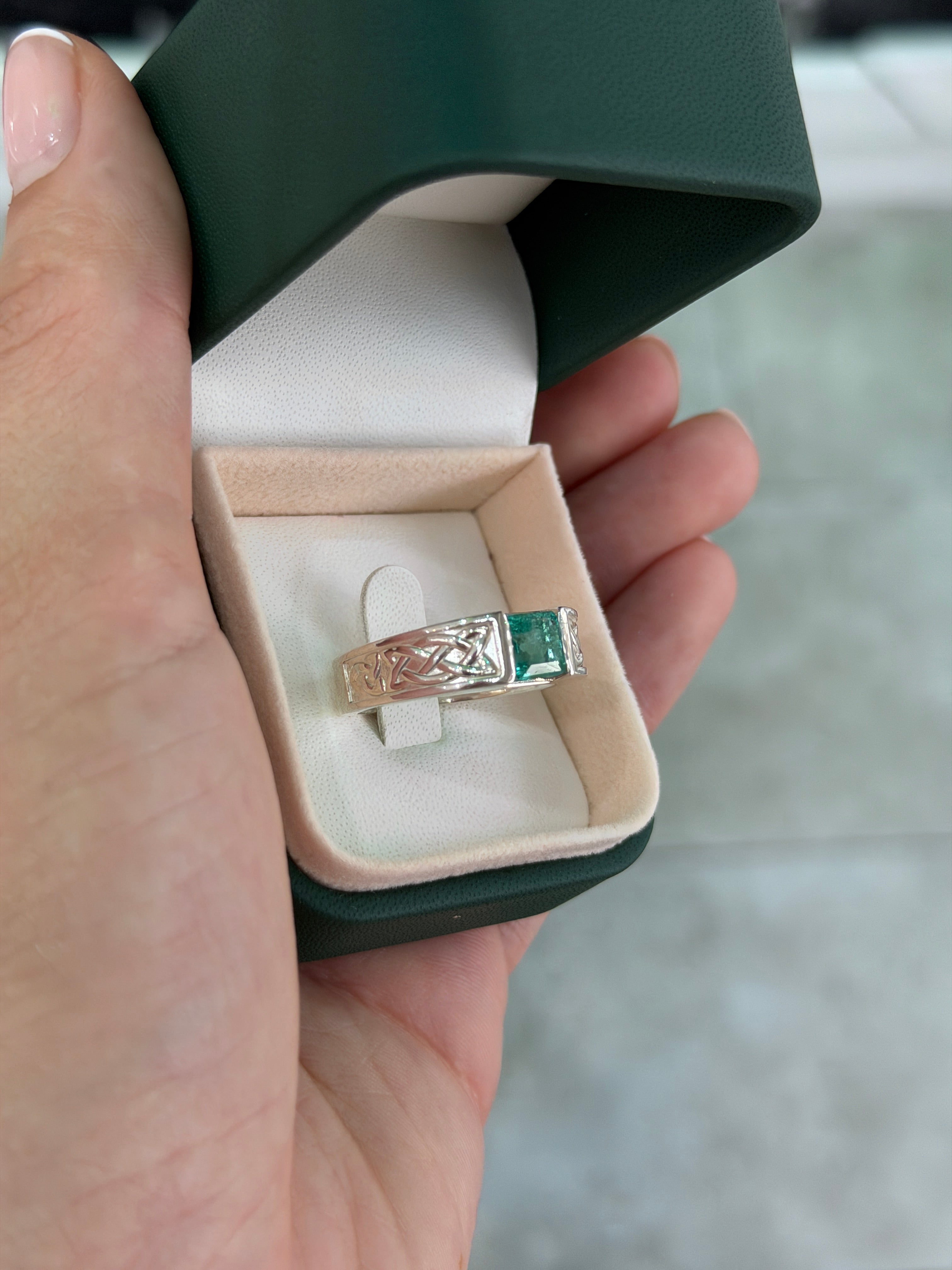 1.70ct 925 Celtic Irish Knot Asscher Emerald Solitaire Ring