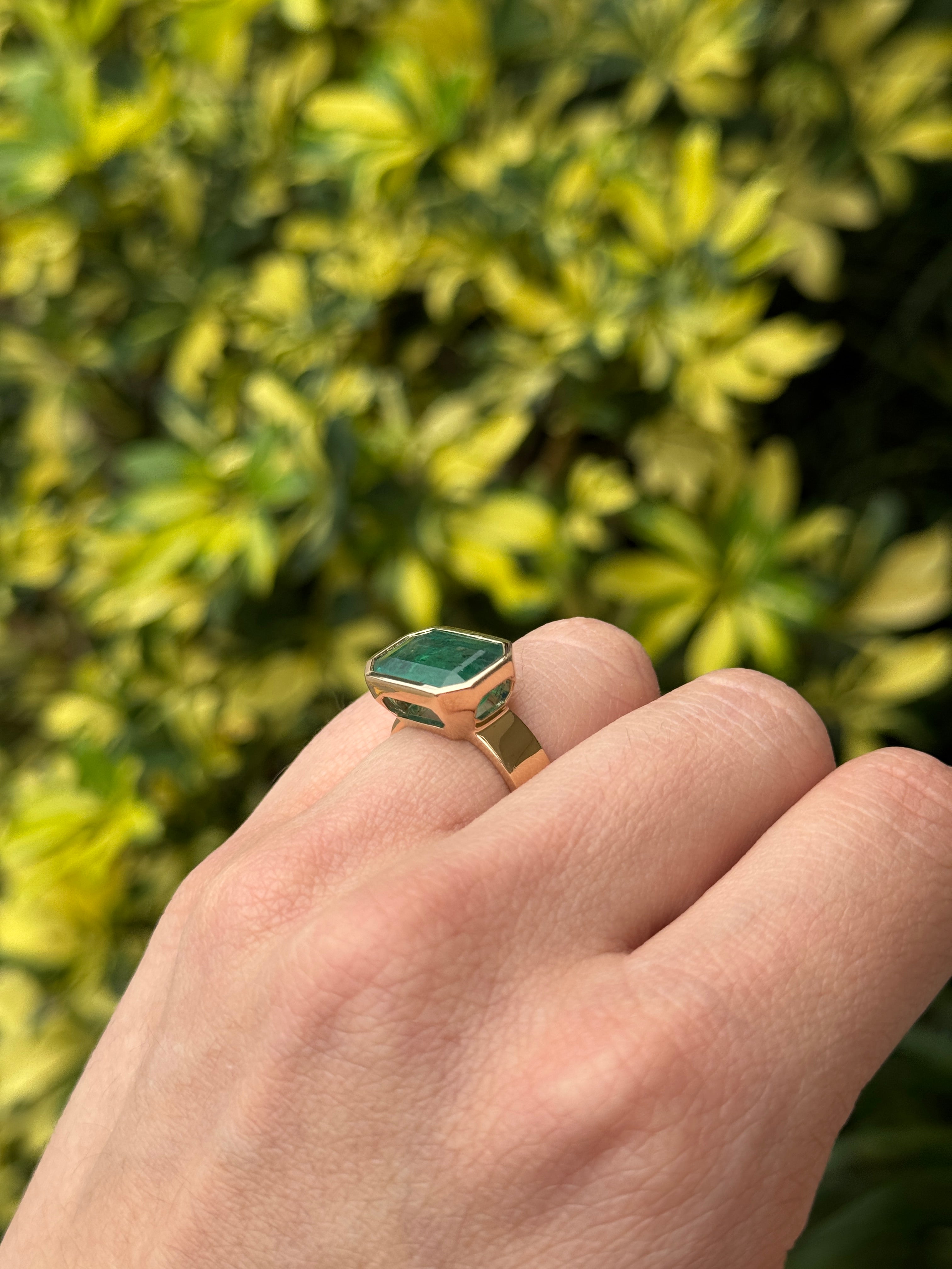 6.44 Carat Natural Emerald East to West Bezel Set Statement Ring in 18K Gold 5.5mm Wide
