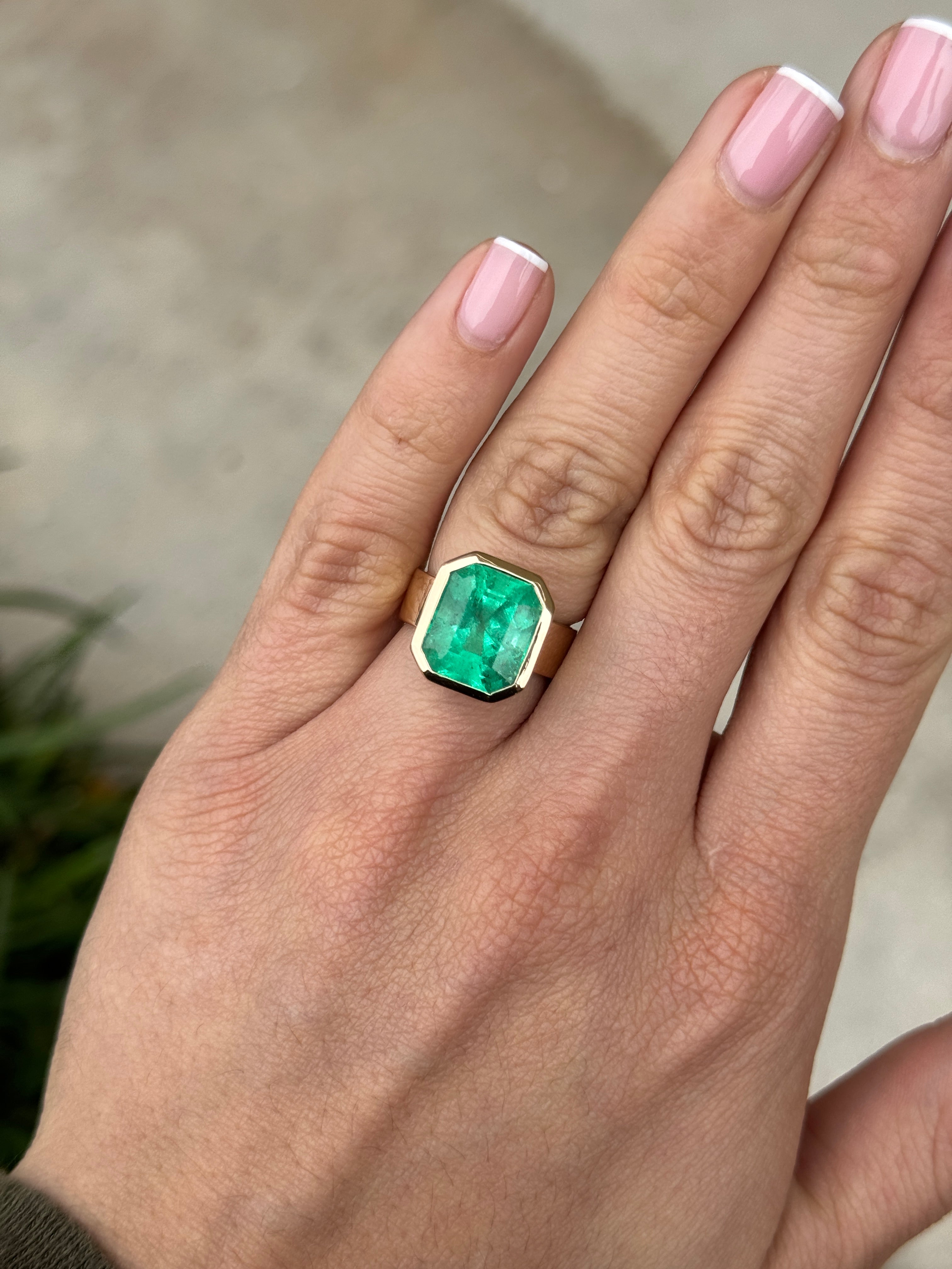 8.15 Carat Ultra Bright Colombian Emerald Solitaire Ring Emerald Cut Bezel Set 18K Gold 6.3mm Wide