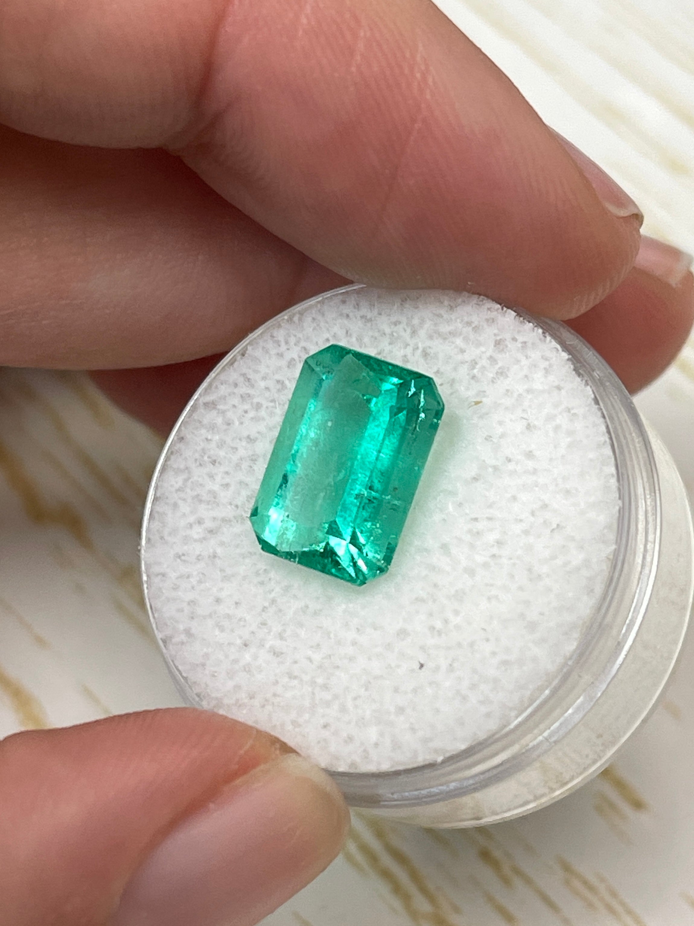 4.63 Carat 11.8mx8.6 Spring Green Natural Loose Colombian Emerald-Classic Emerald Cut - JR Colombian Emeralds