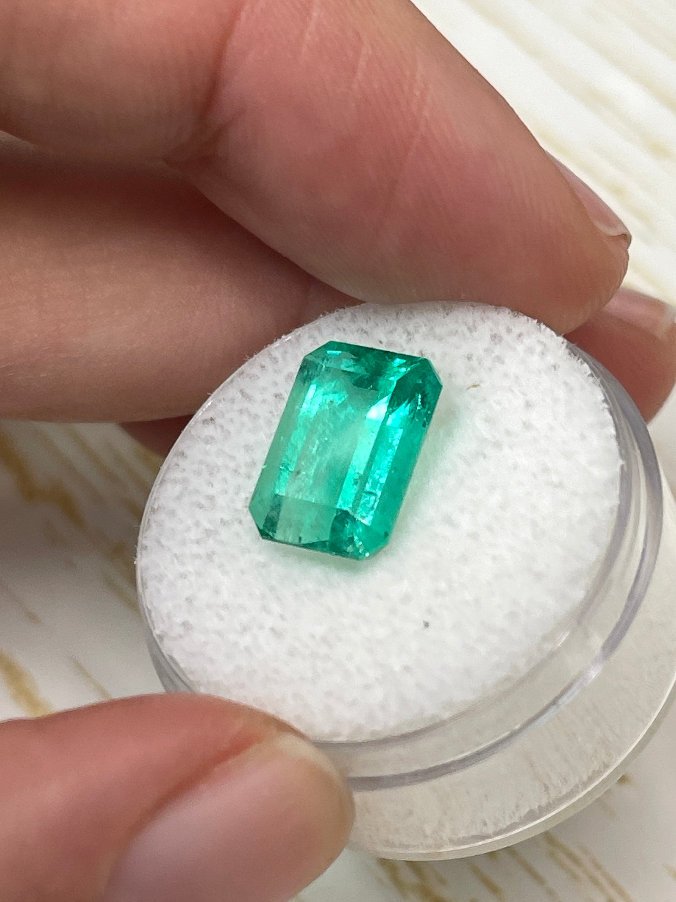 4.63 Carat 11.8mx8.6 Spring Green Natural Loose Colombian Emerald-Classic Emerald Cut - JR Colombian Emeralds