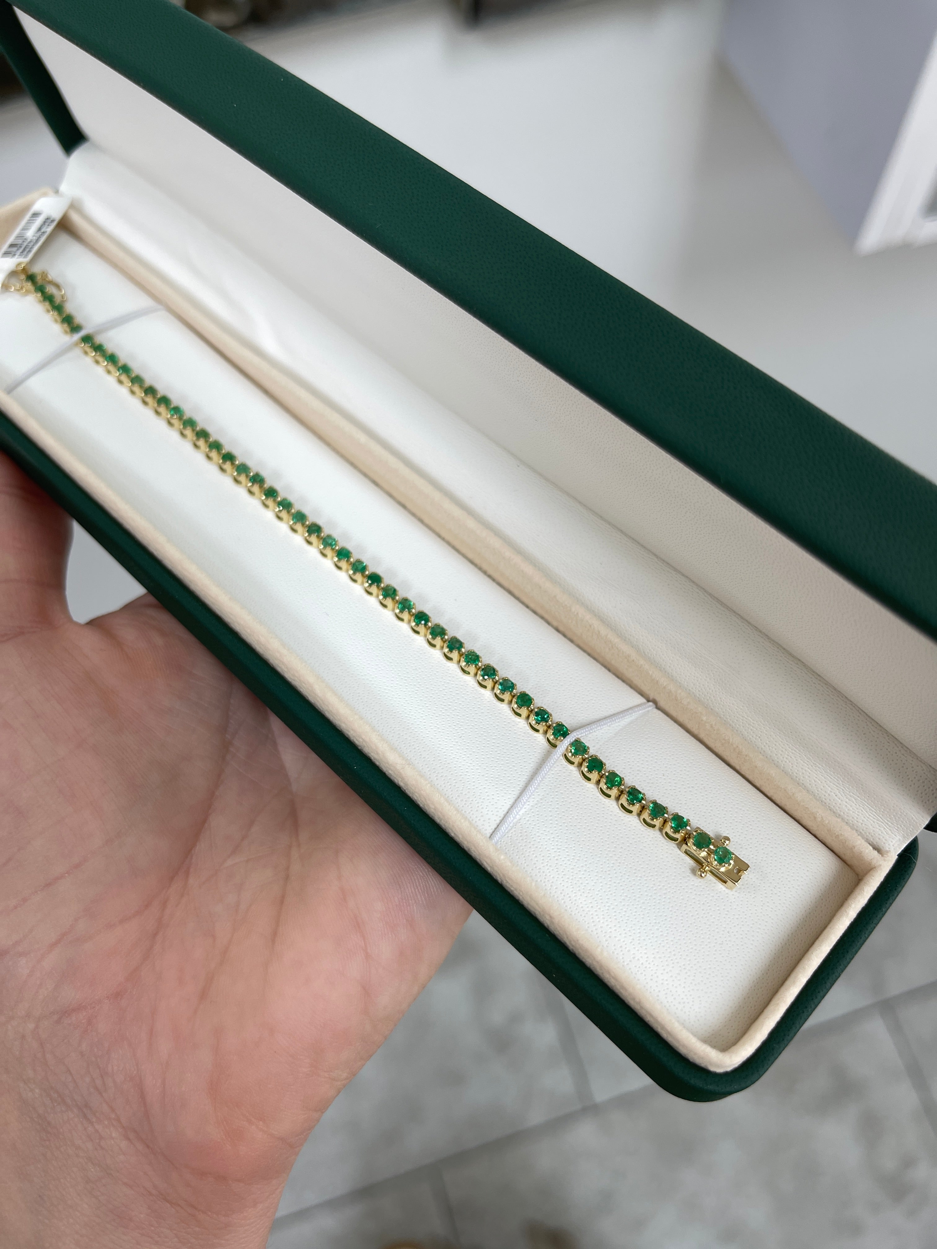 2.76tcw Medium Green Natural Round Emerald Tennis Bracelet 14K- 7 Inches