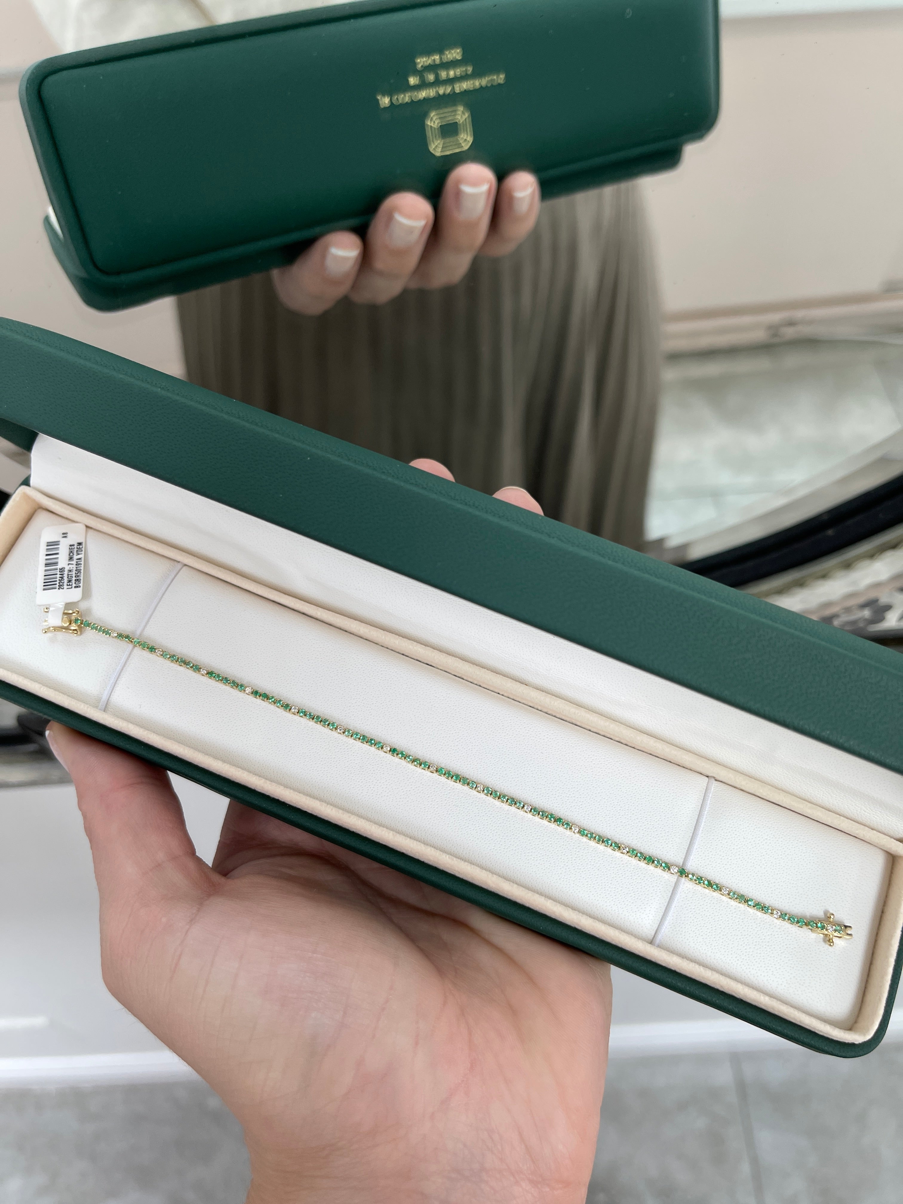 Petite 1.14tcw Emerald & Diamond Tennis Bracelet 14K Yellow Gold- 7 Inches