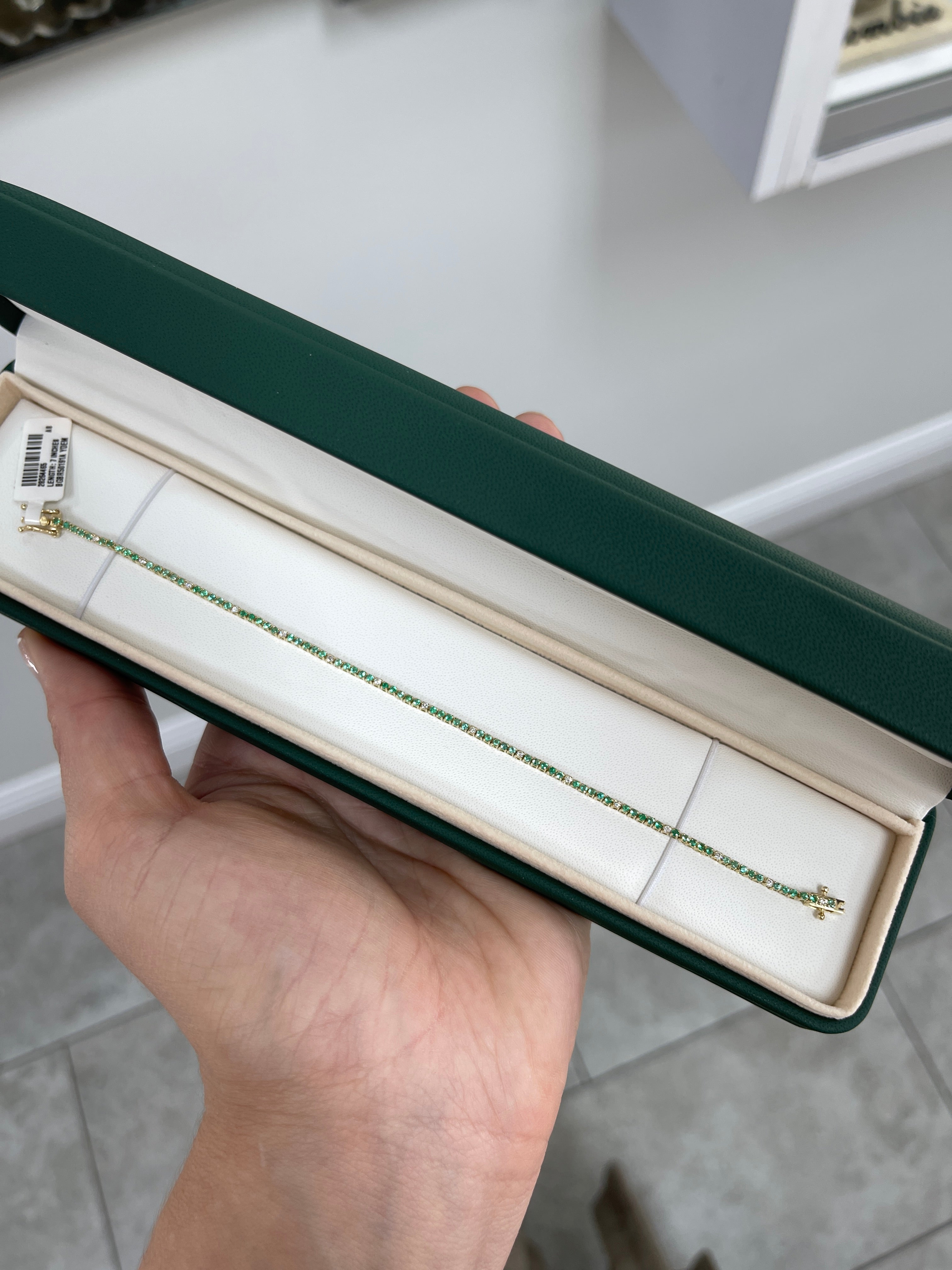Petite 1.14tcw Emerald & Diamond Tennis Bracelet 14K Yellow Gold- 7 Inches