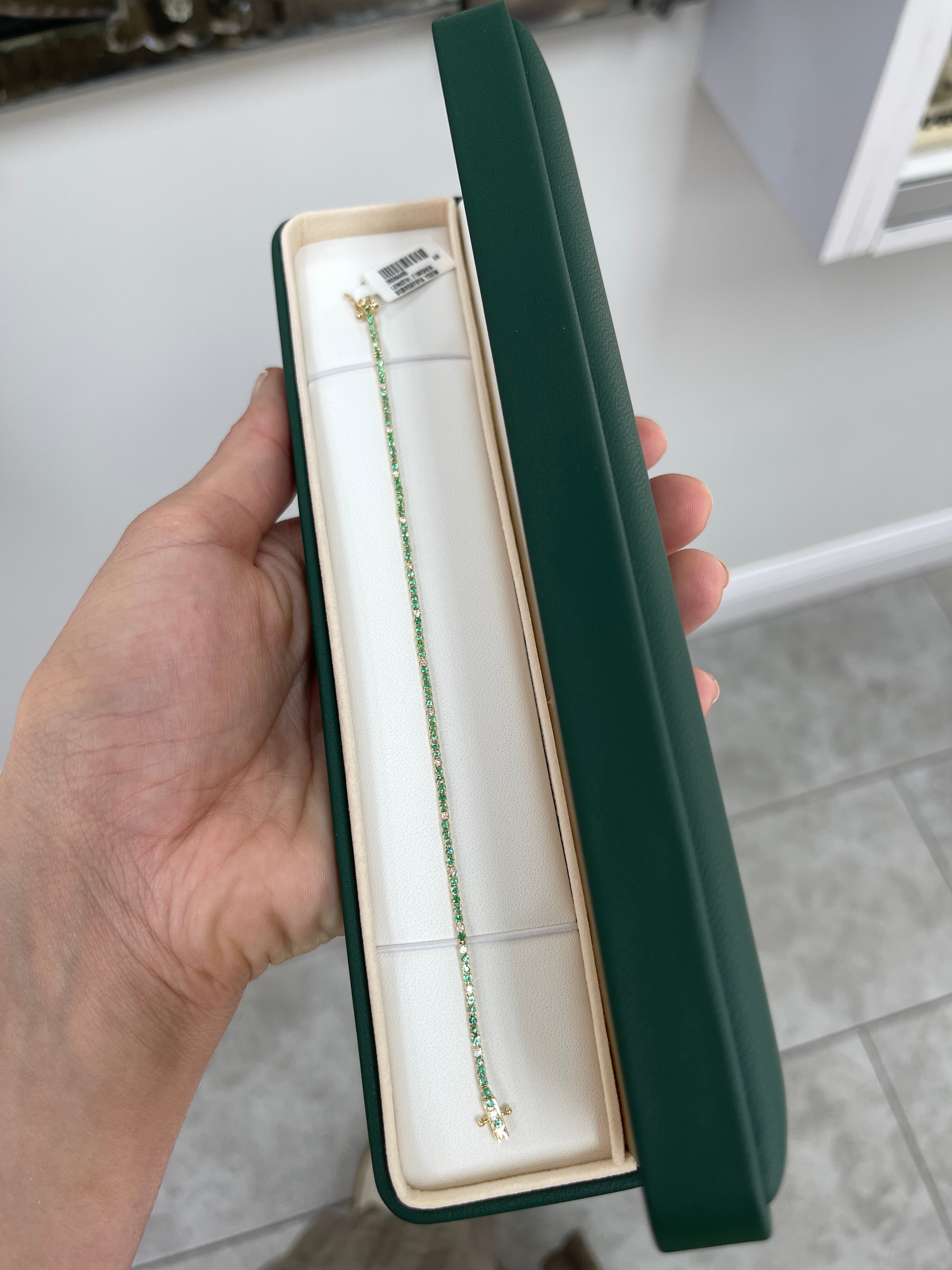 Petite 1.14tcw Emerald & Diamond Tennis Bracelet 14K Yellow Gold- 7 Inches