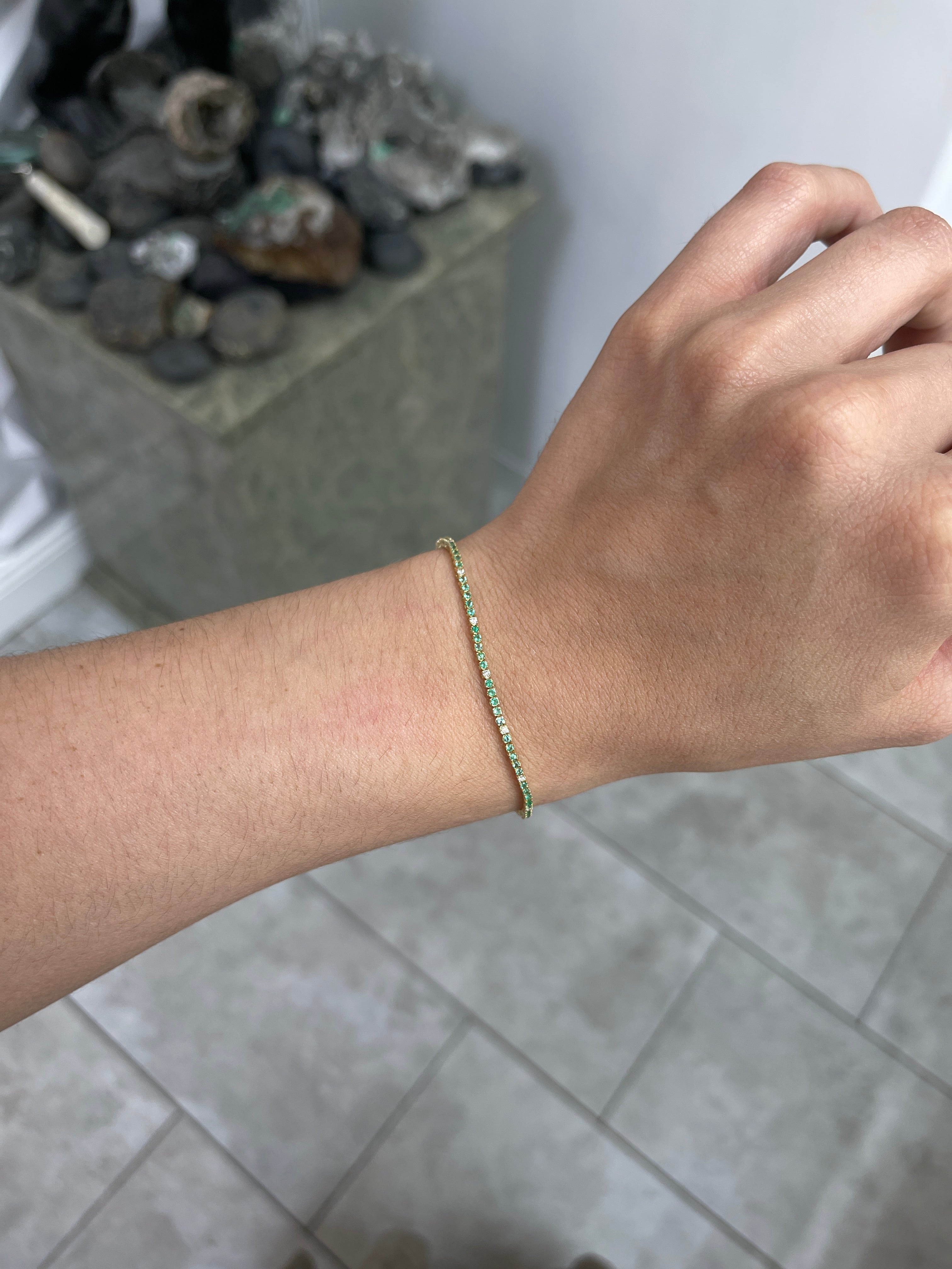 Petite 1.14tcw Emerald & Diamond Tennis Bracelet 14K Yellow Gold- 7 Inches