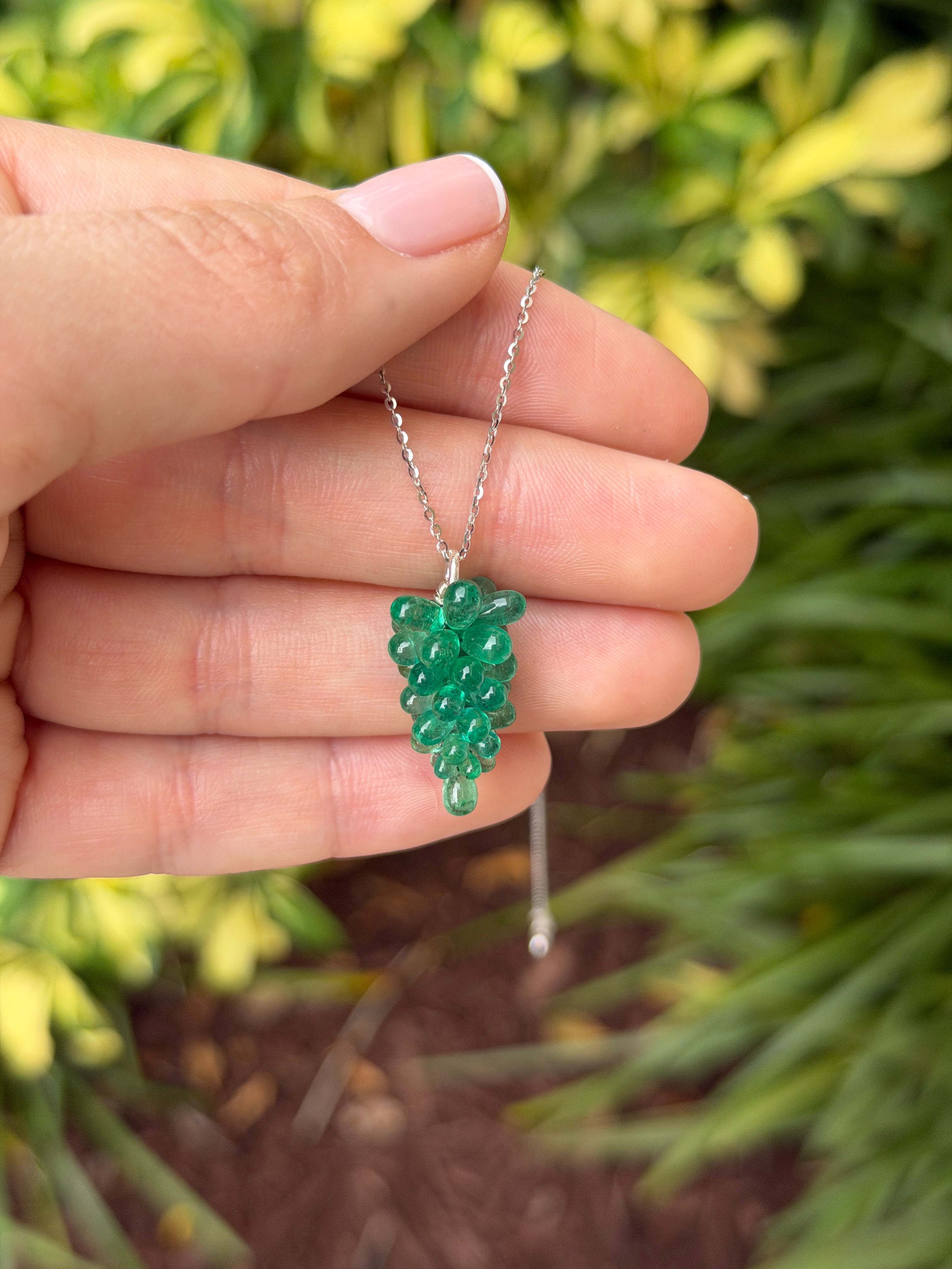 13tcw Emerald Grape Bunch 14K White Gold Necklace