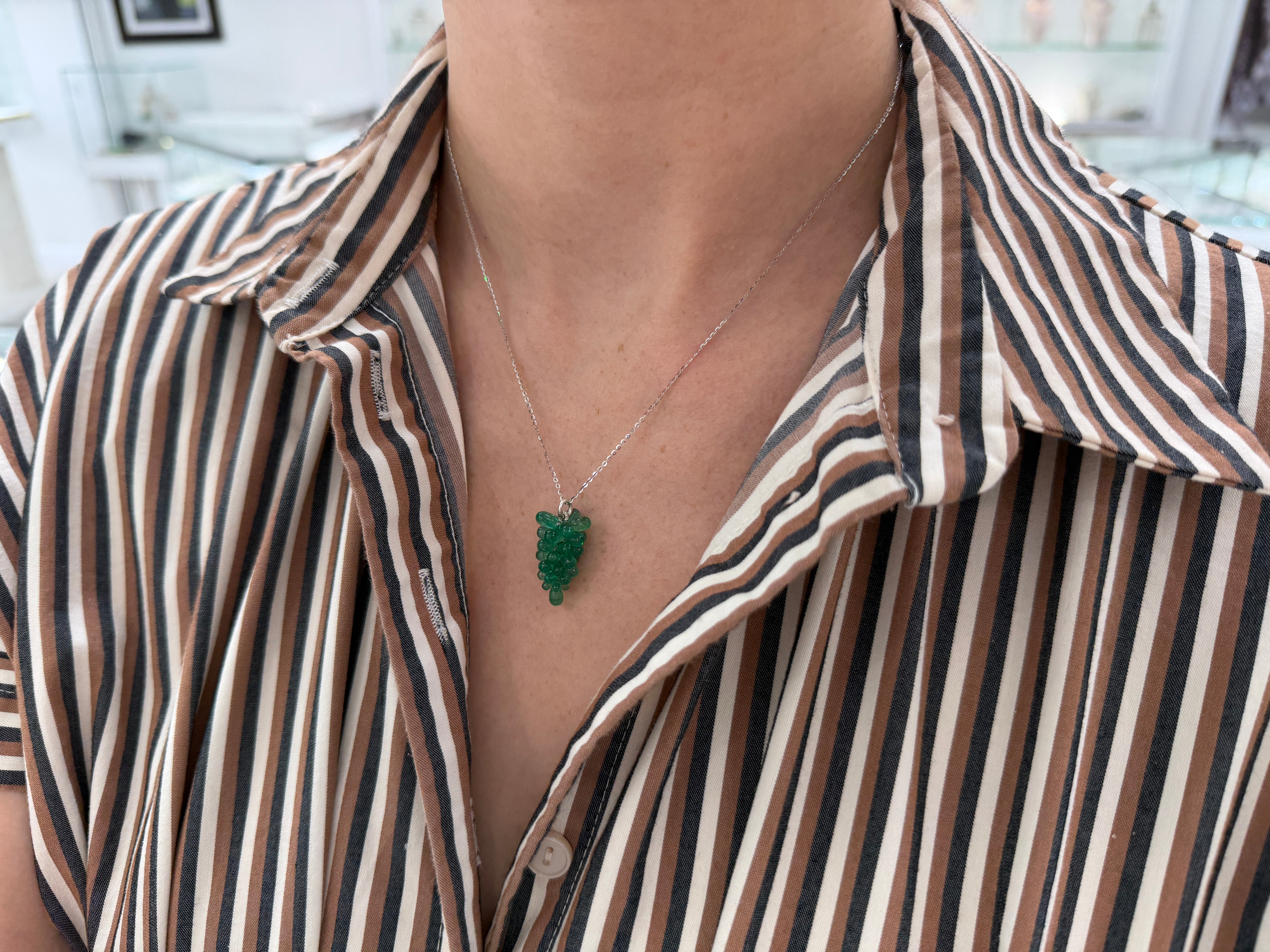 13tcw Emerald Grape Bunch 14K White Gold Necklace