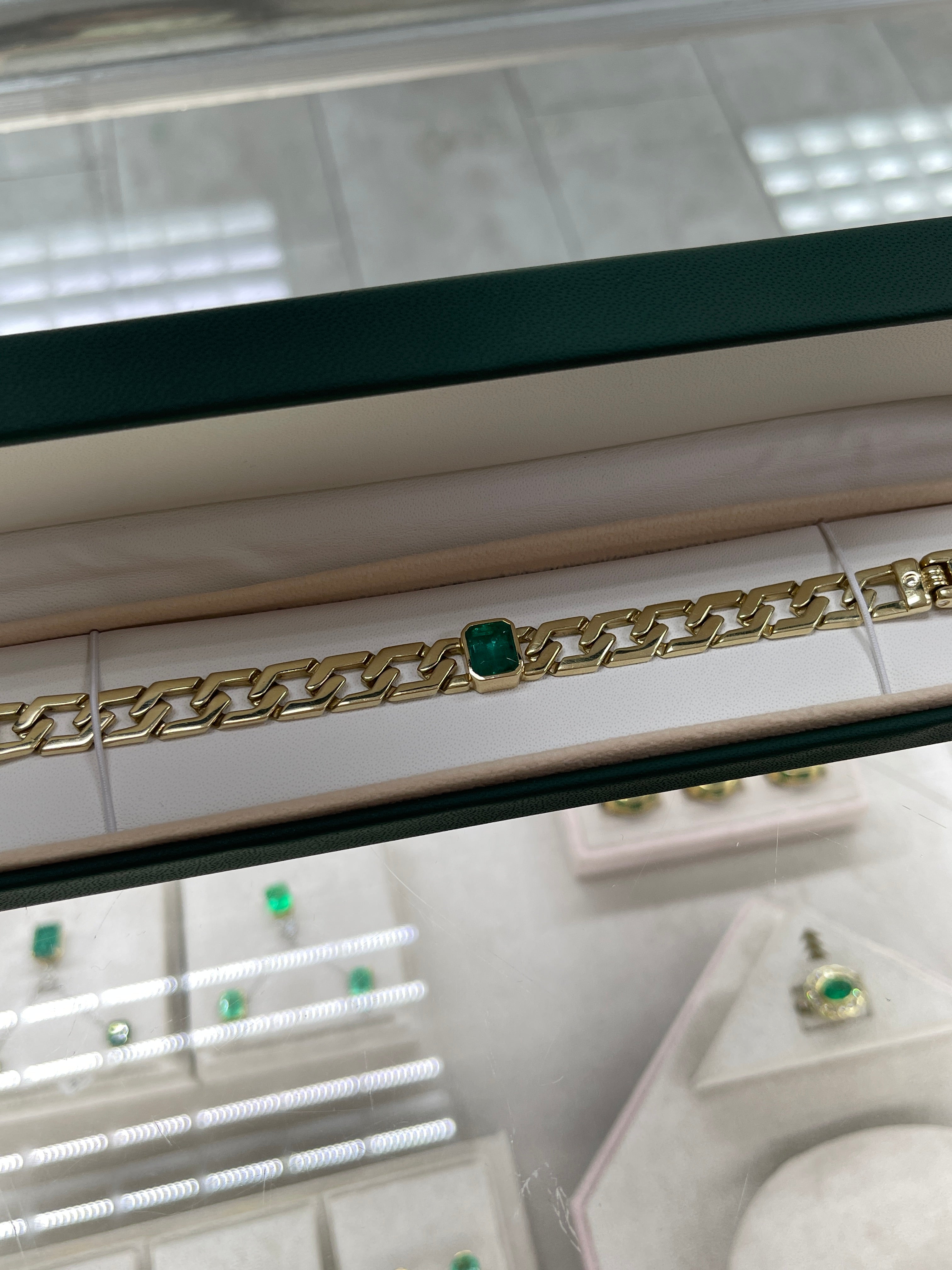6.38 Carat Bezel Set Chunky Solid Gold Emerald Link Bracelet- 7 Inches - JR Colombian Emeralds