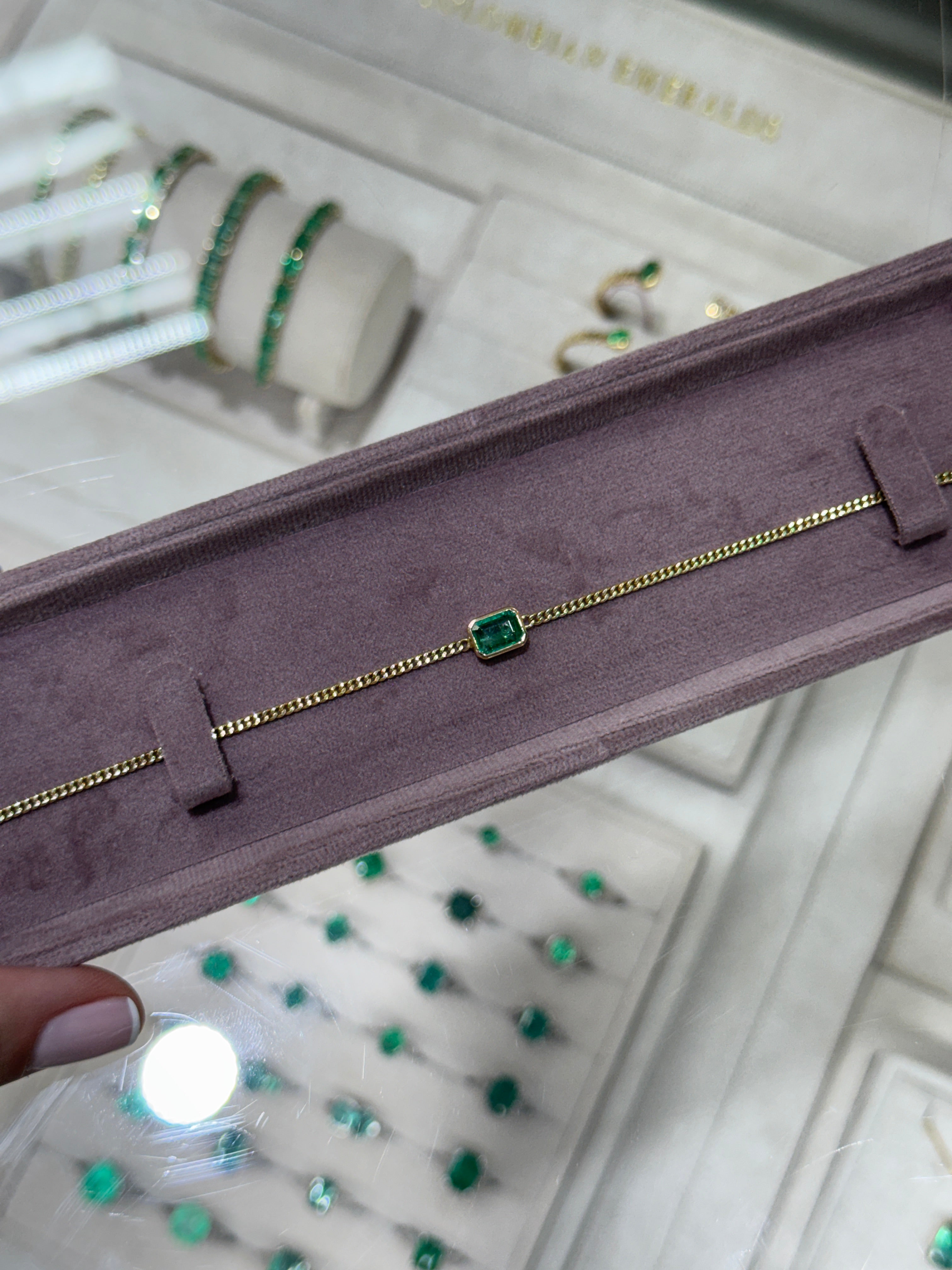 1.19ct 14K Bezel Set Emerald Cut Emerald Curb Chain Bracelet