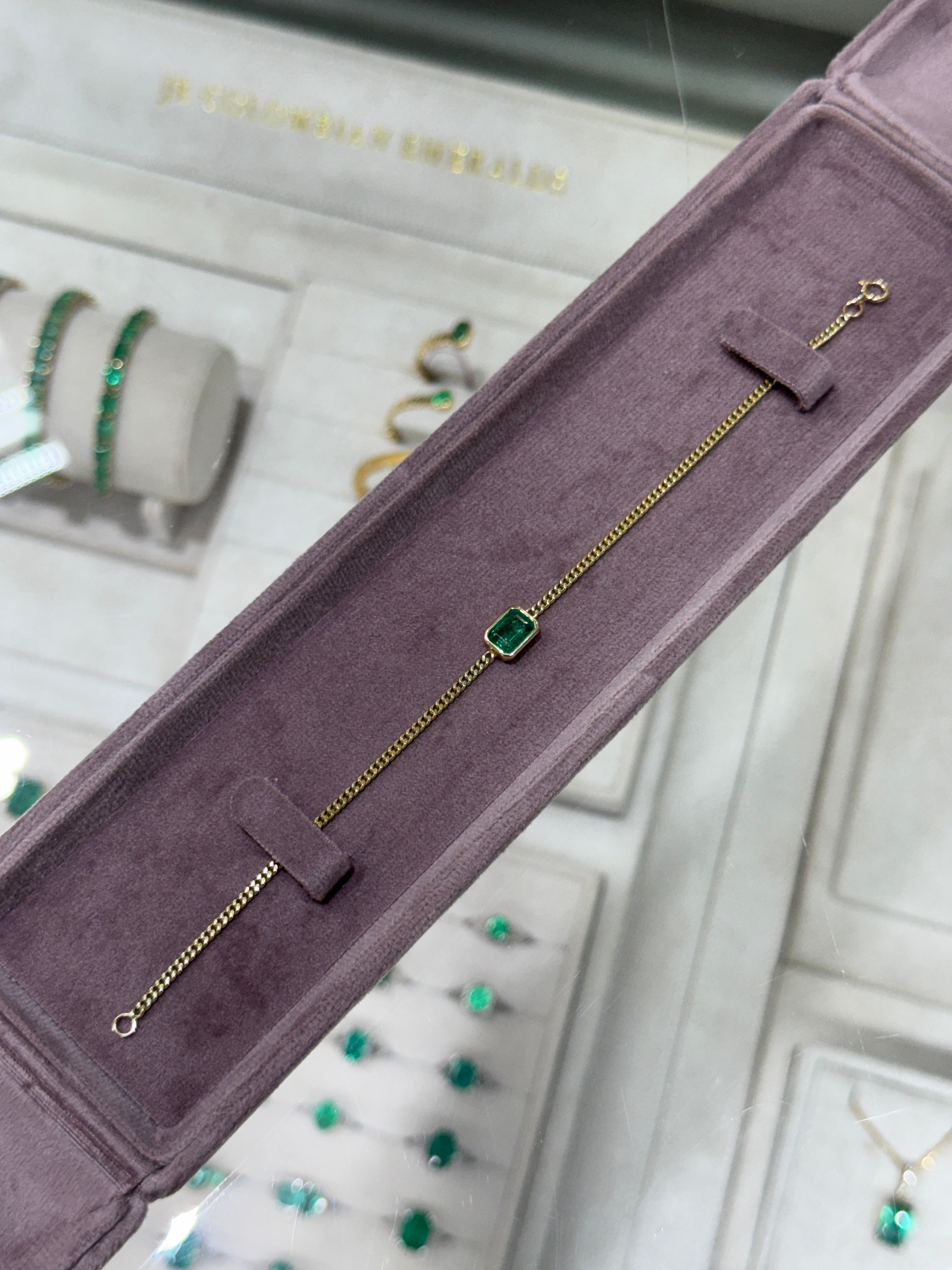 1.19ct 14K Bezel Set Emerald Cut Emerald Curb Chain Bracelet
