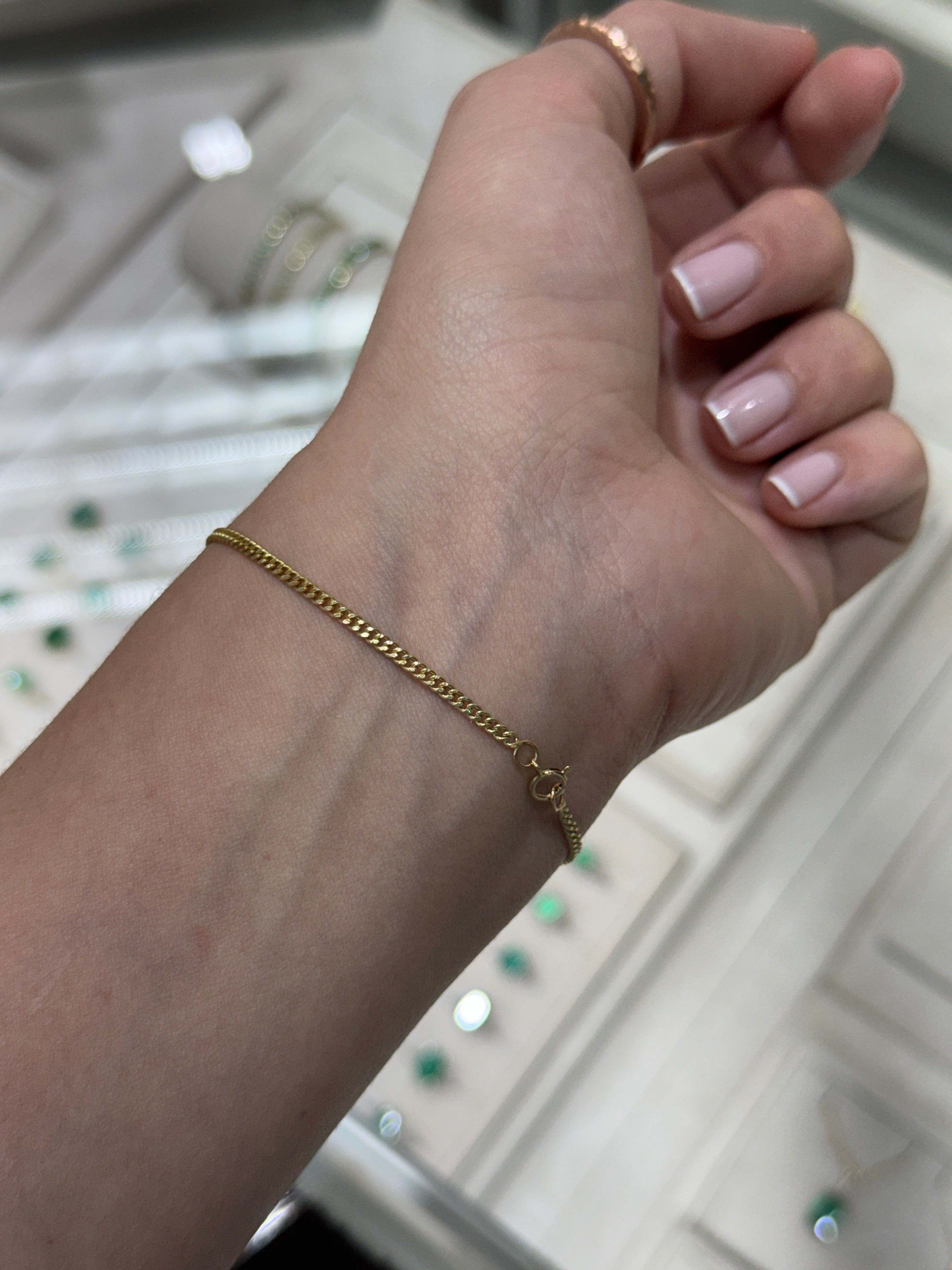 1.19ct 14K Bezel Set Emerald Cut Emerald Curb Chain Bracelet