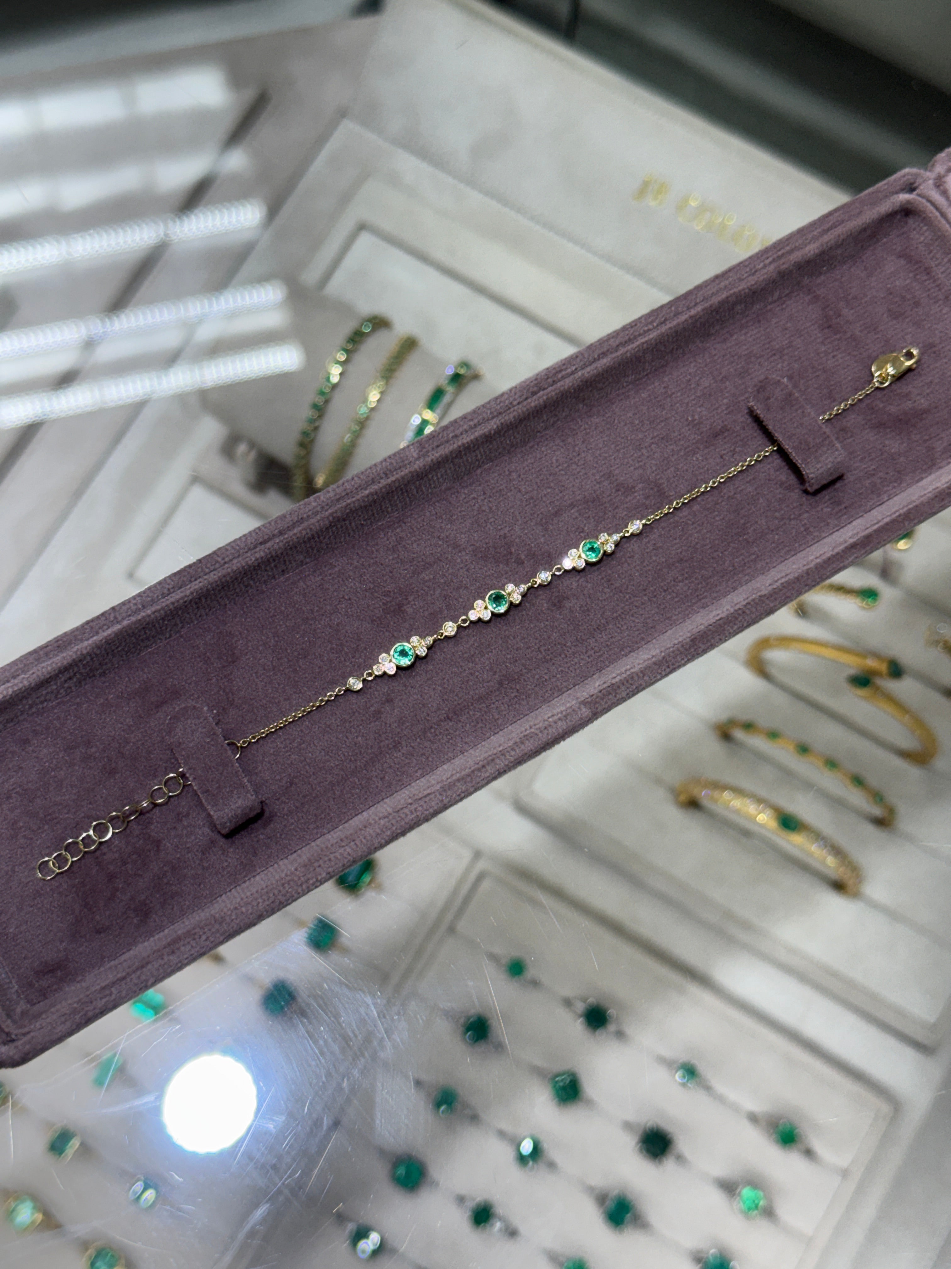 0.75tcw 14K Natural Round Emerald & Diamond Bezel Set Constellation Bracelet