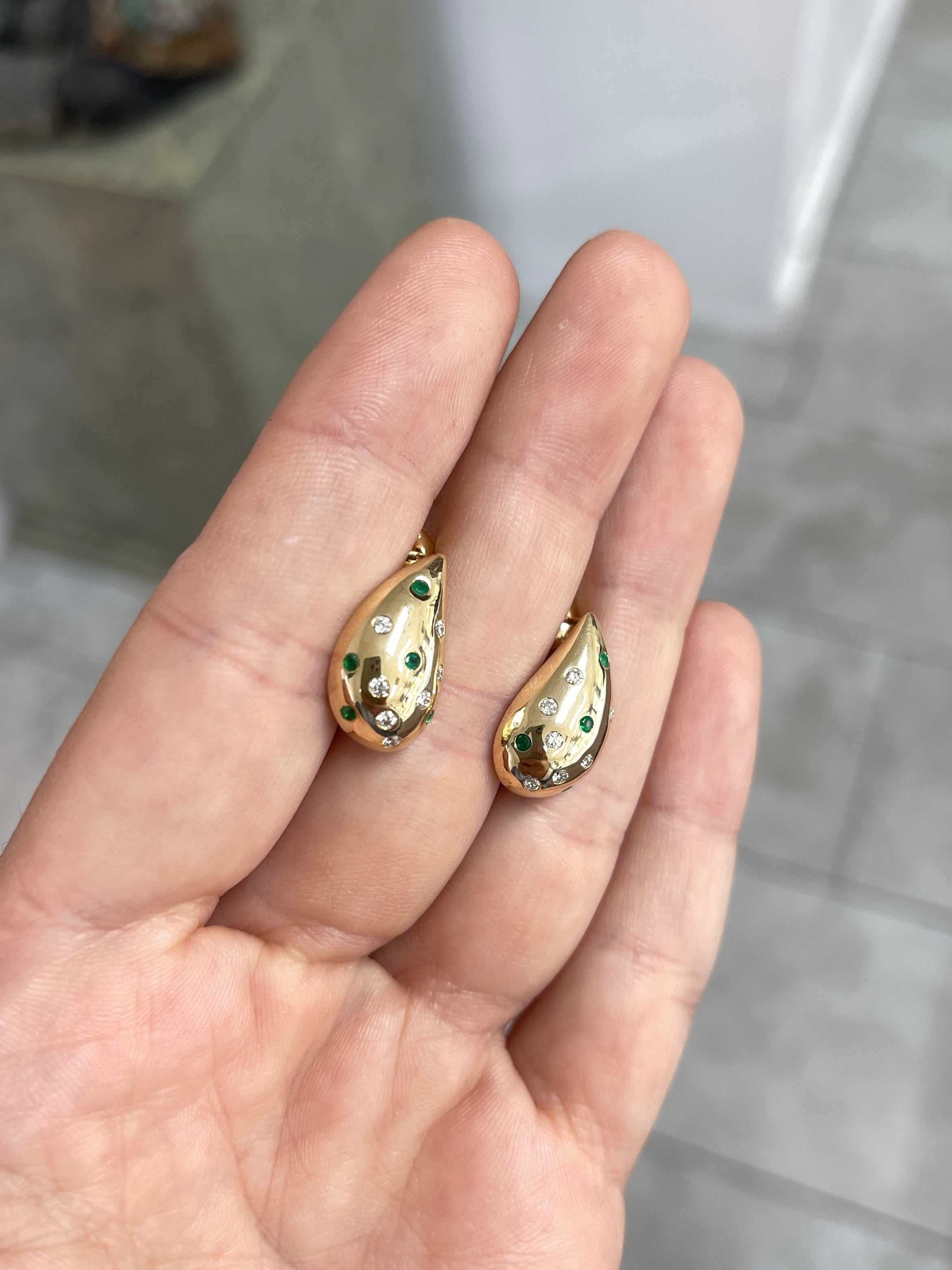 0.53カラット エメラルド&ダイヤモンド ウォータードロップ型イヤリング 14K - JR コロンビア産エメラルド