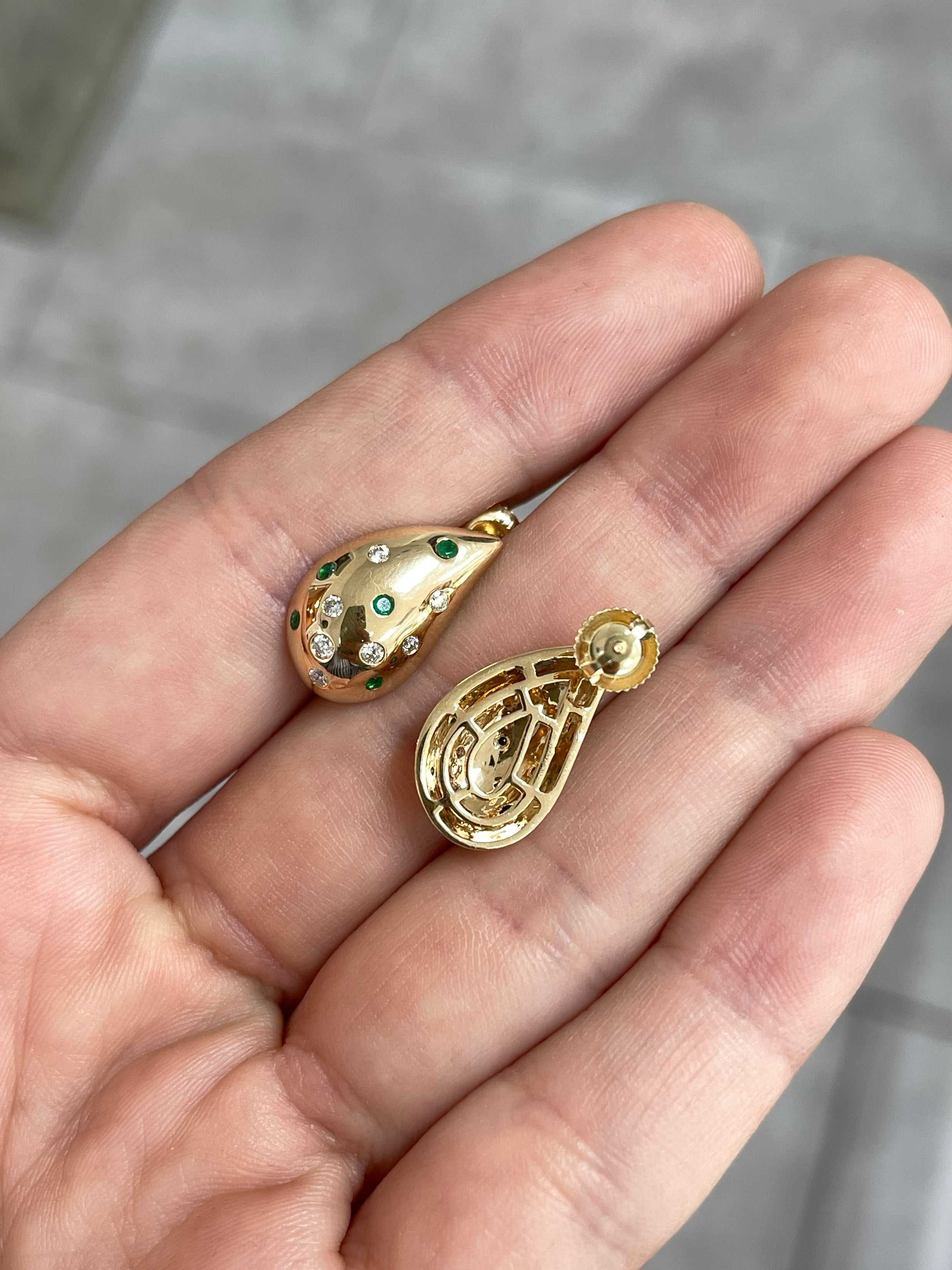 0.53カラット エメラルド&ダイヤモンド ウォータードロップ型イヤリング 14K - JR コロンビア産エメラルド